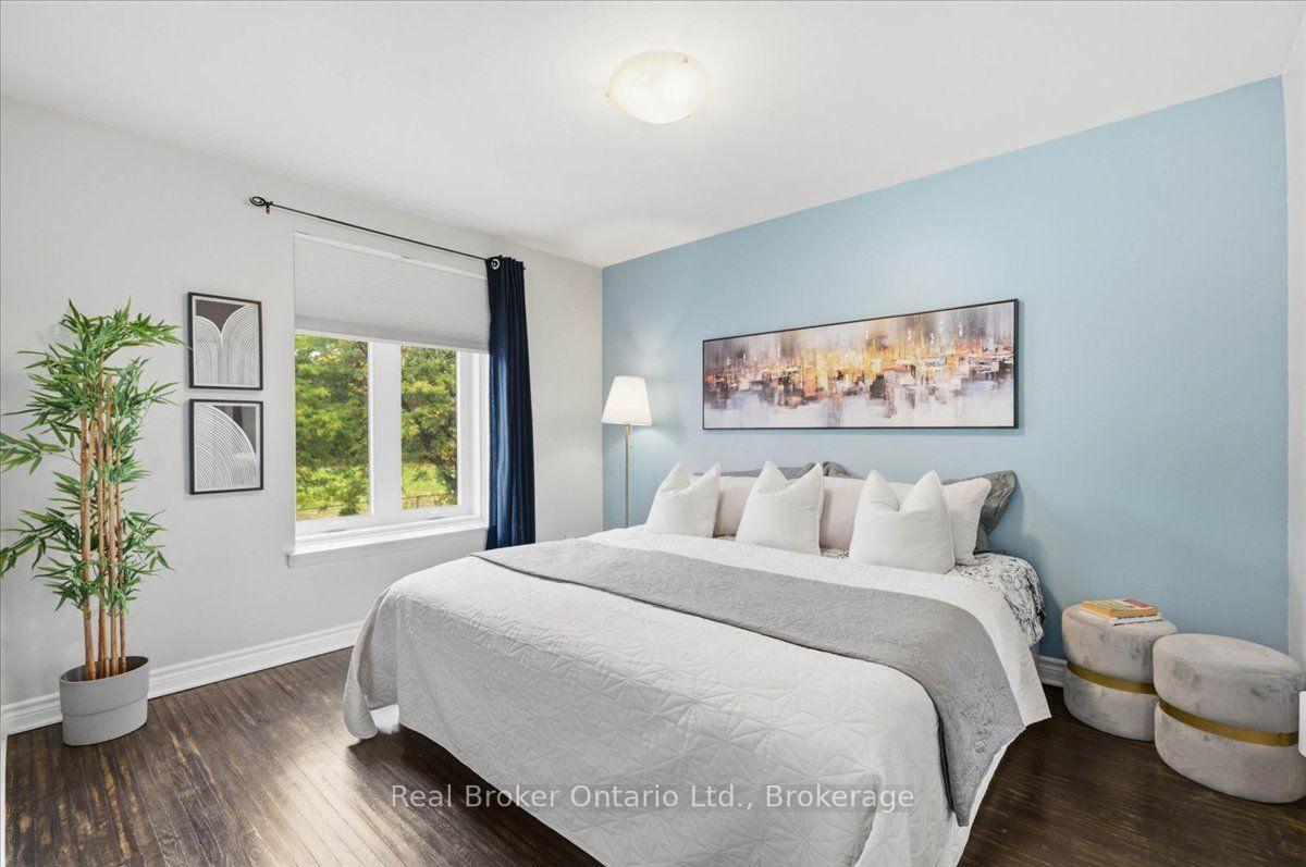 Photo 20 of 1569 Westminster Place, Burlington, Mountainside — HOMEH