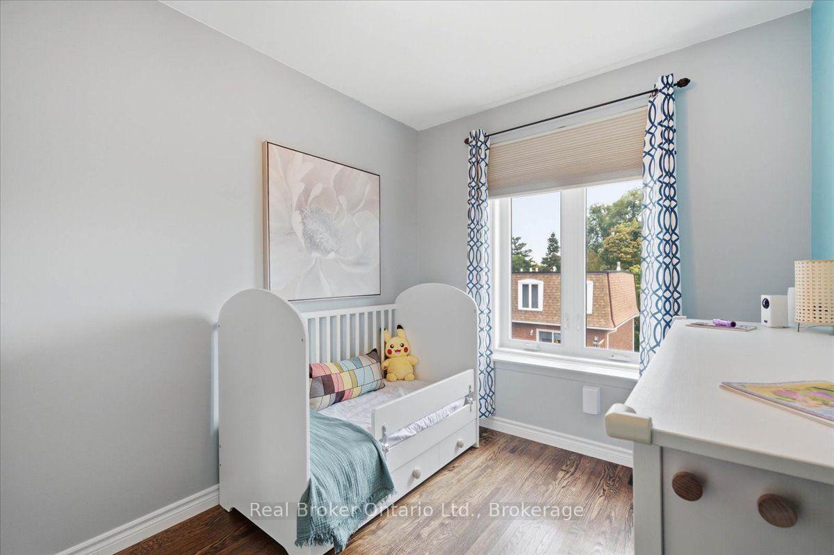 Photo 23 of 1569 Westminster Place, Burlington, Mountainside — HOMEH
