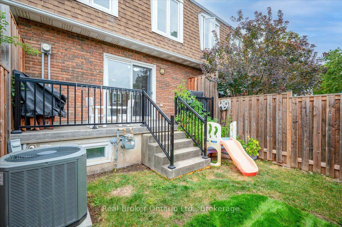 Photo 35 of 1569 Westminster Place, Burlington, Mountainside — HOMEH
