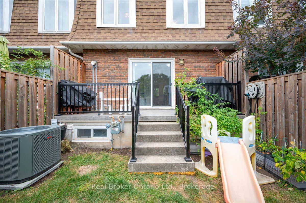 Photo 38 of 1569 Westminster Place, Burlington, Mountainside — HOMEH