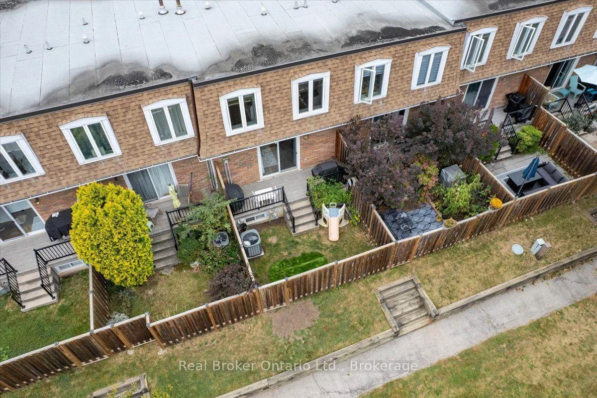 Photo 42 of 1569 Westminster Place, Burlington, Mountainside — HOMEH