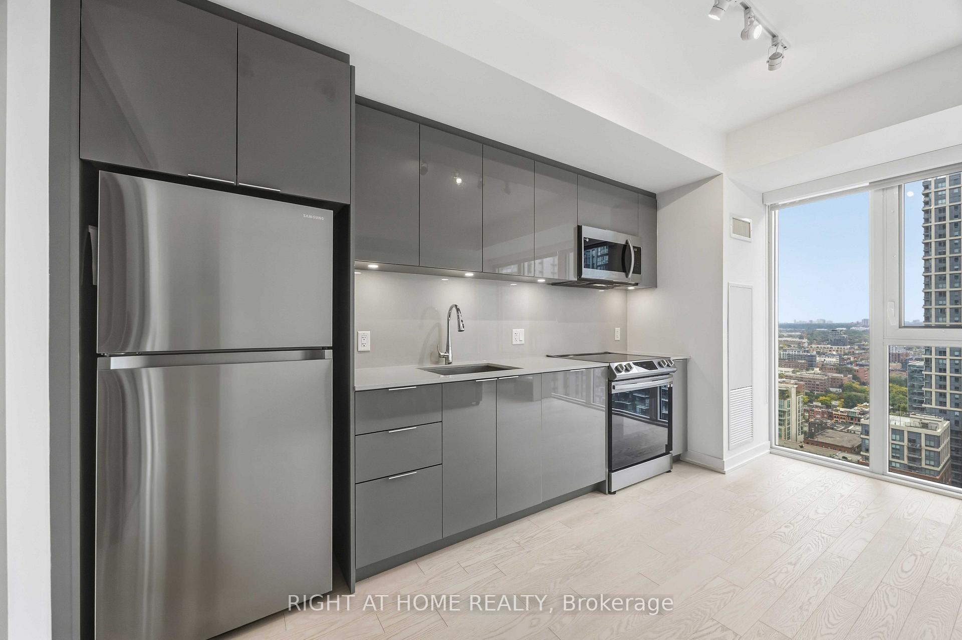 Photo 9 of Unit 2801, 357 King Street W, Toronto, Waterfront Communities — HOMEH