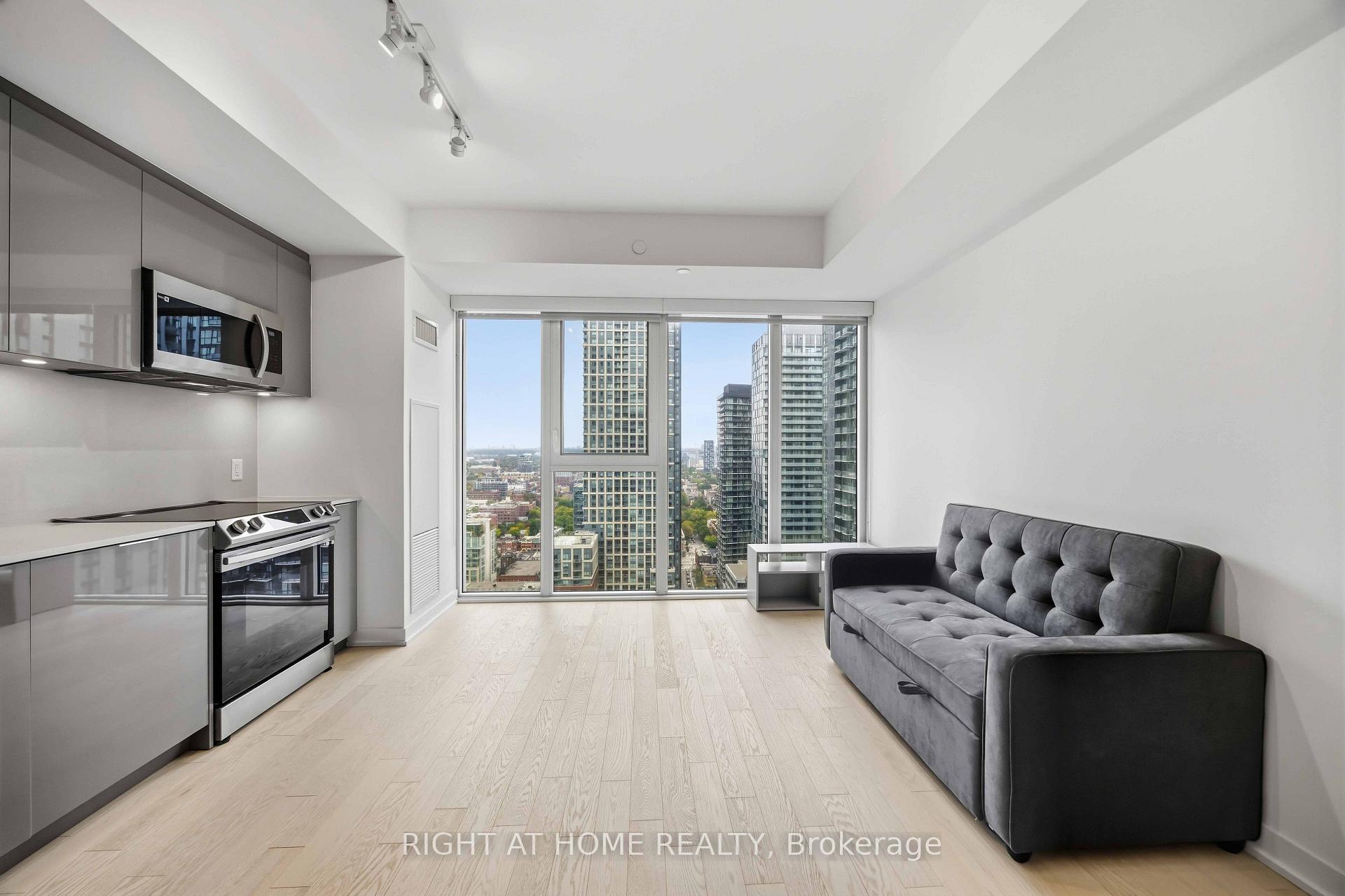Photo 13 of Unit 2801, 357 King Street W, Toronto, Waterfront Communities — HOMEH
