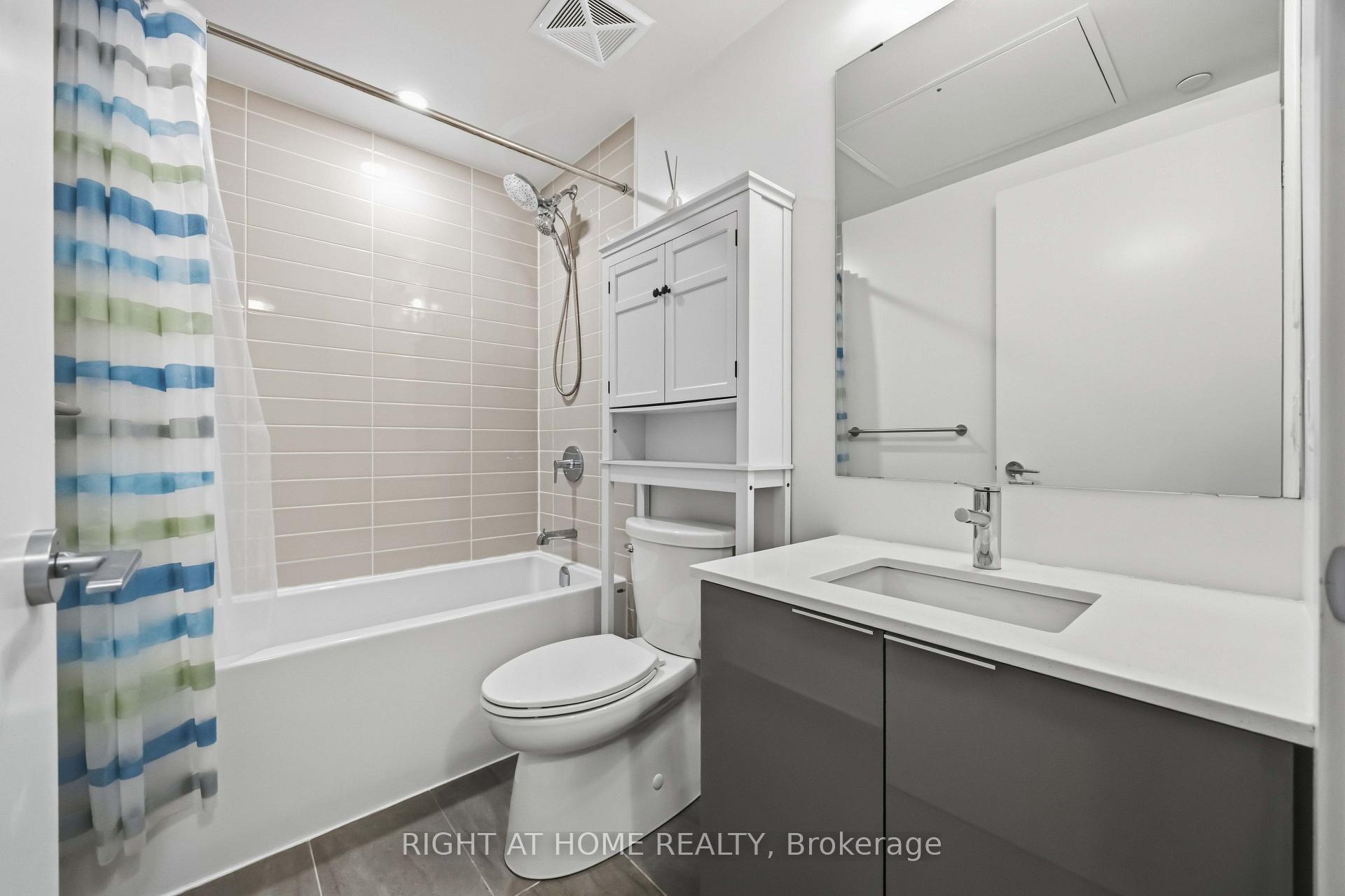 Photo 15 of Unit 2801, 357 King Street W, Toronto, Waterfront Communities — HOMEH