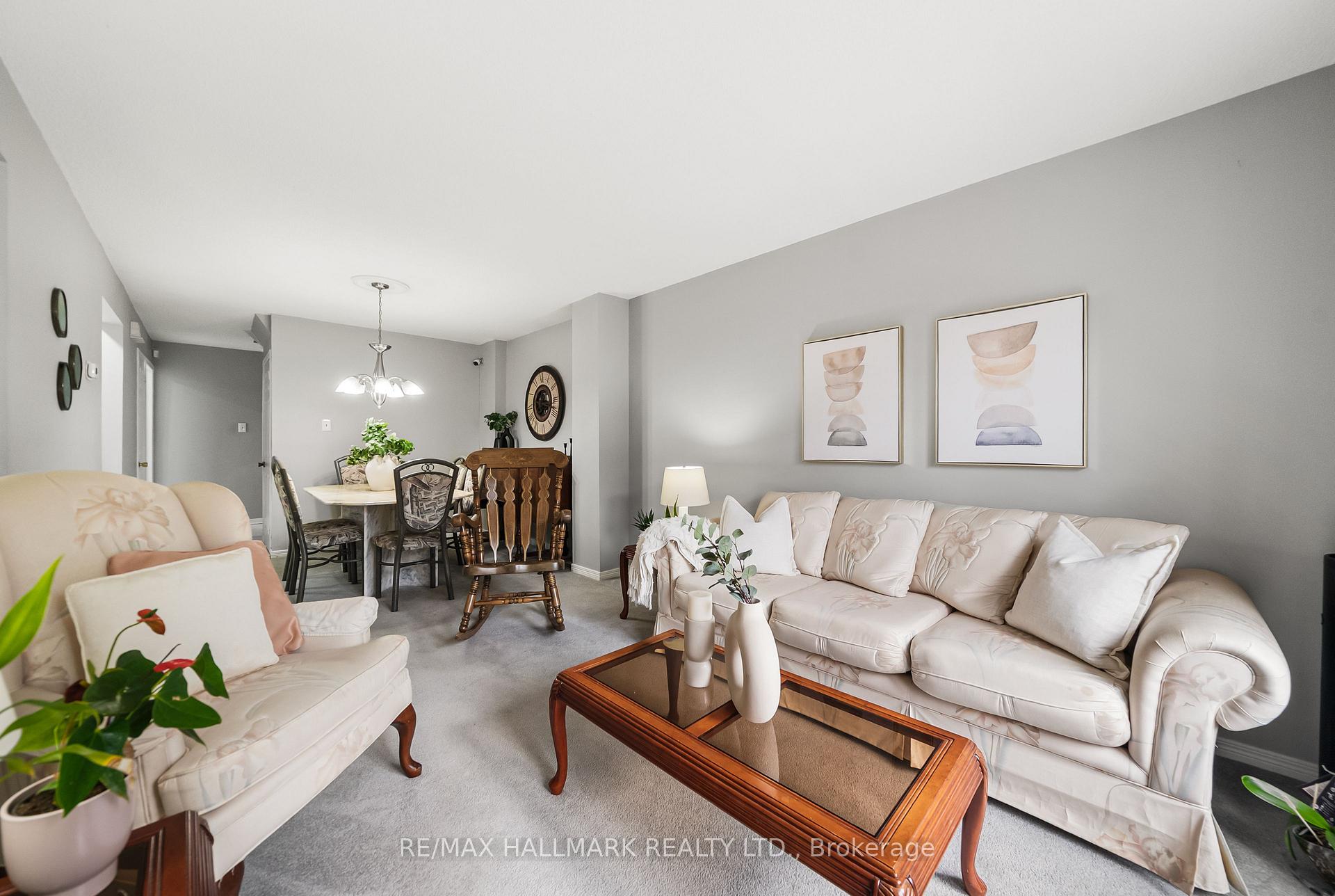 Photo 8 of 1322 Redwood Lane, Pickering, Liverpool — HOMEH