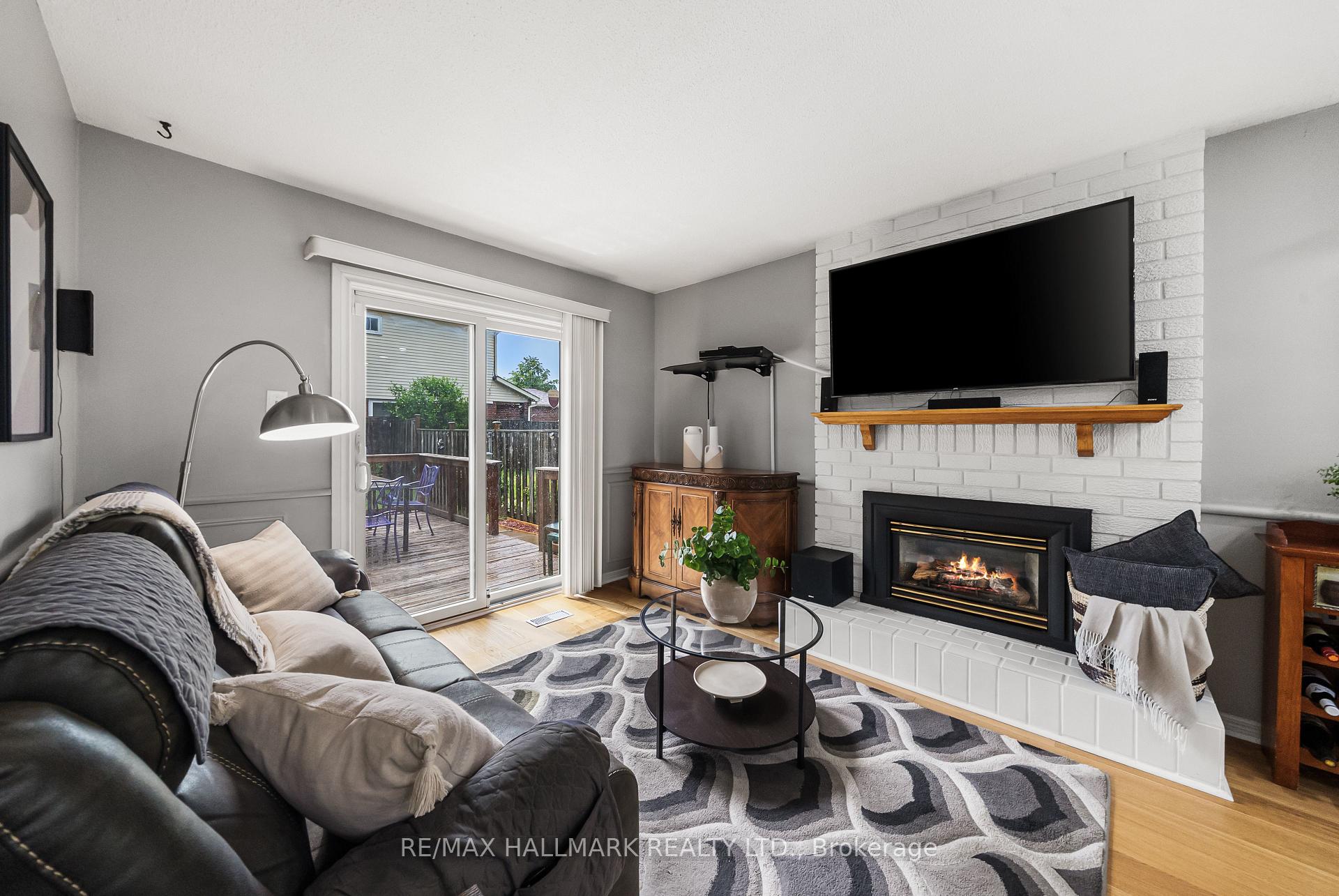 Photo 15 of 1322 Redwood Lane, Pickering, Liverpool — HOMEH