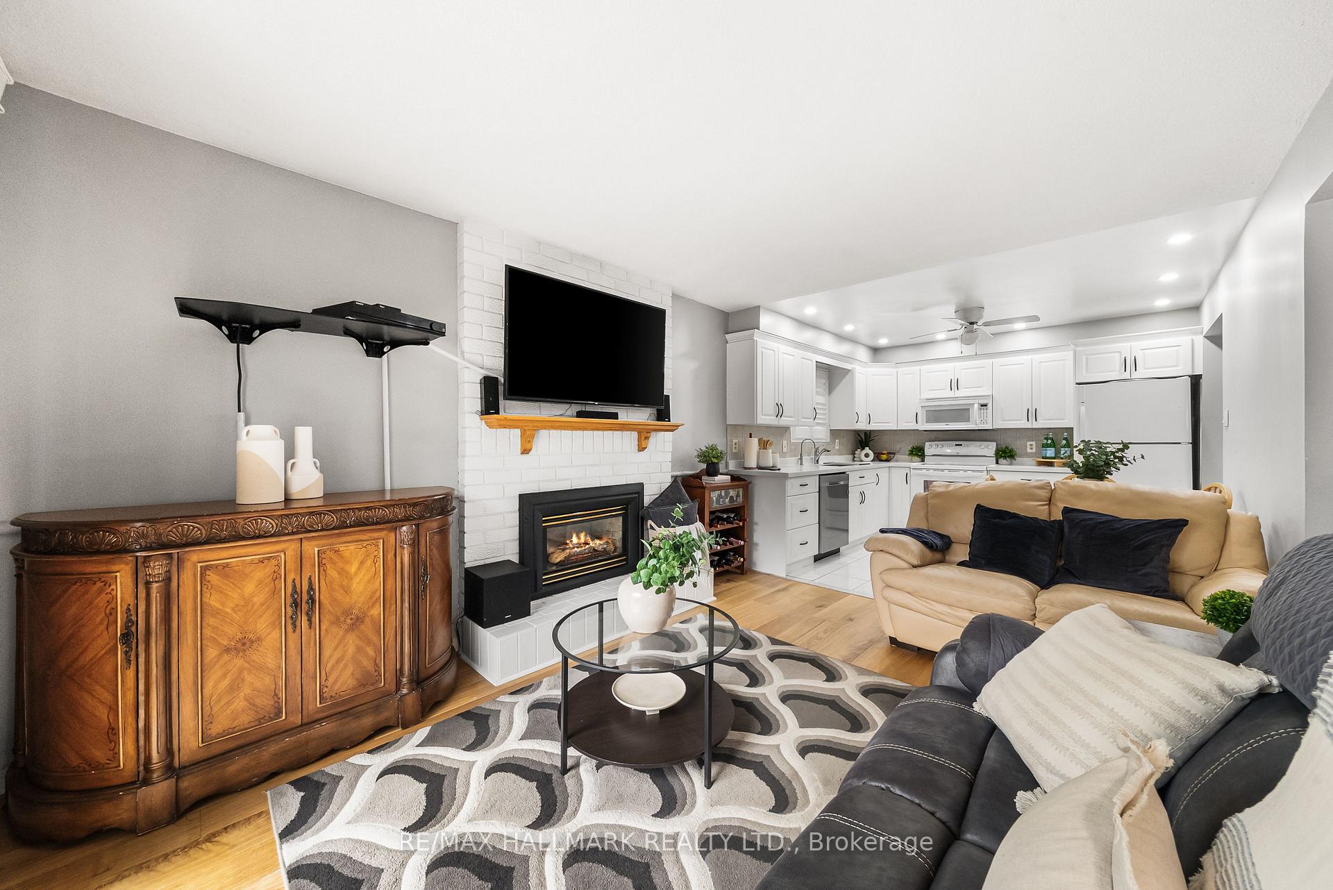Photo 18 of 1322 Redwood Lane, Pickering, Liverpool — HOMEH