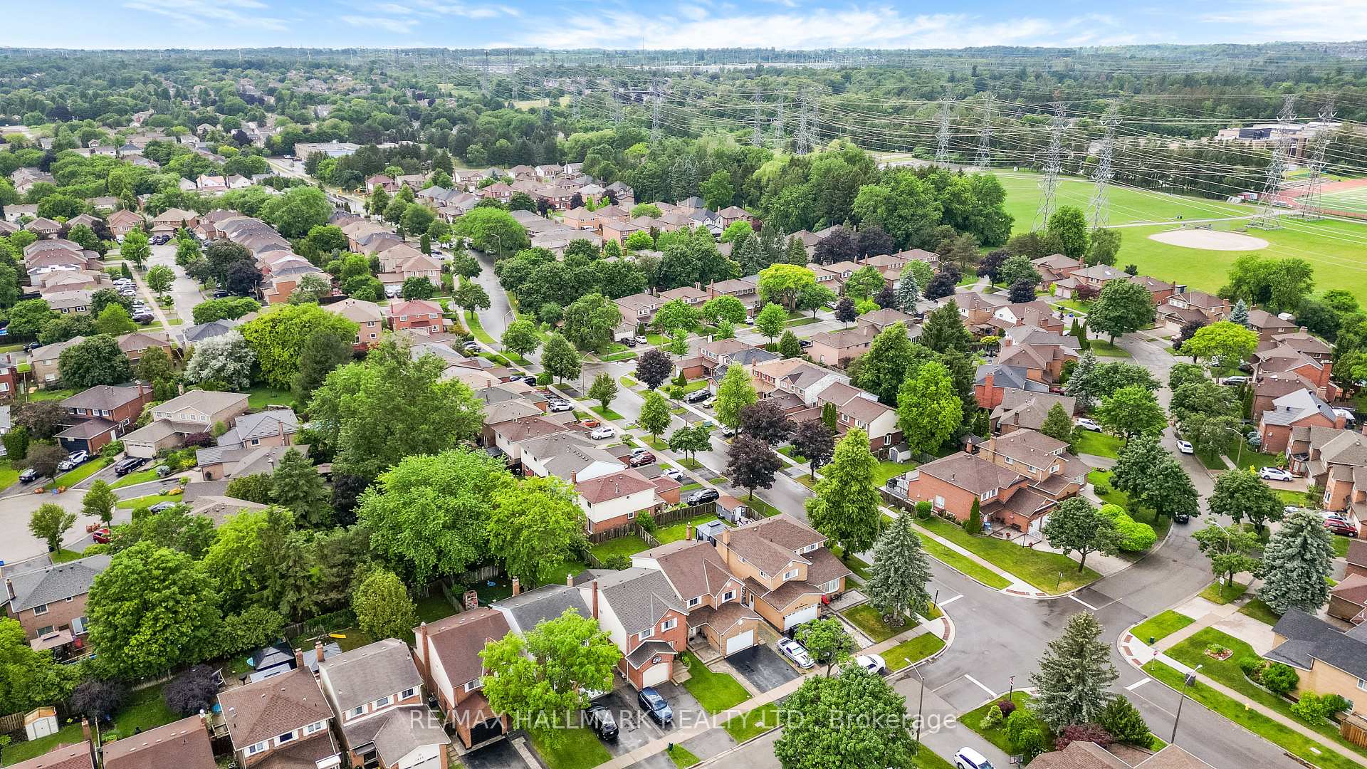 Photo 49 of 1322 Redwood Lane, Pickering, Liverpool — HOMEH