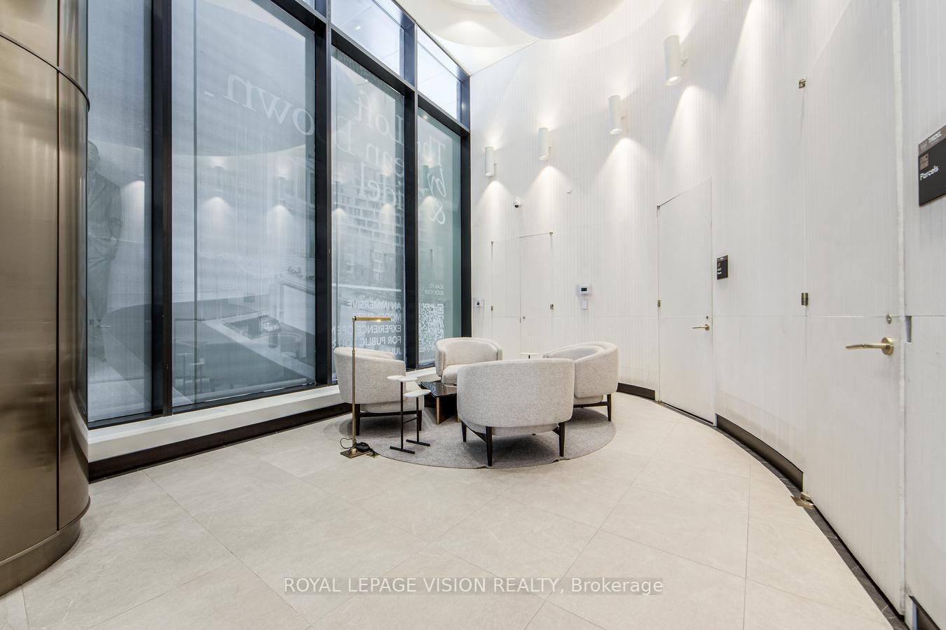 Photo 4 of Unit 1209, 480 Front St Street, Toronto, Waterfront Communities — HOMEH