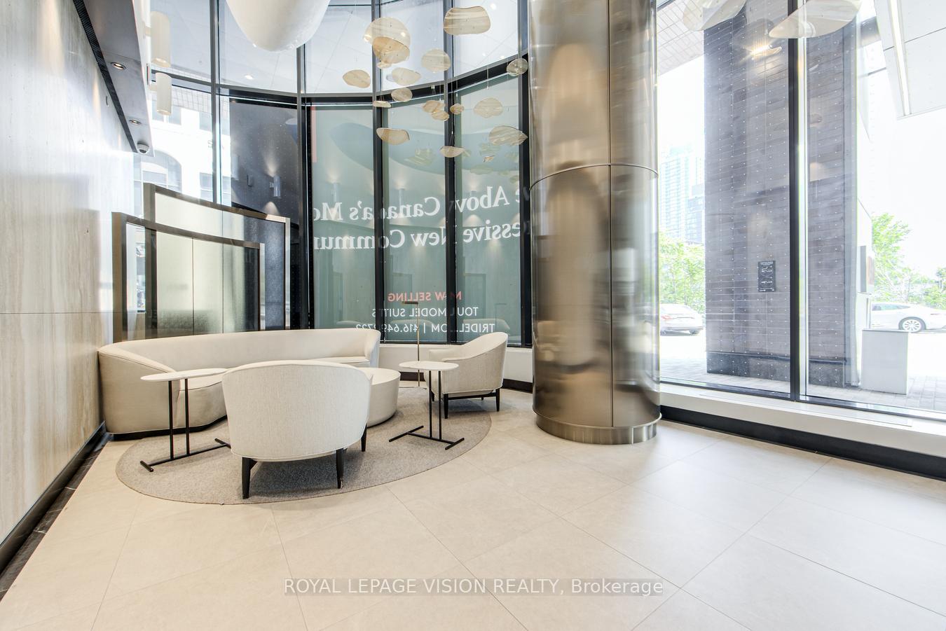 Photo 5 of Unit 1209, 480 Front St Street, Toronto, Waterfront Communities — HOMEH