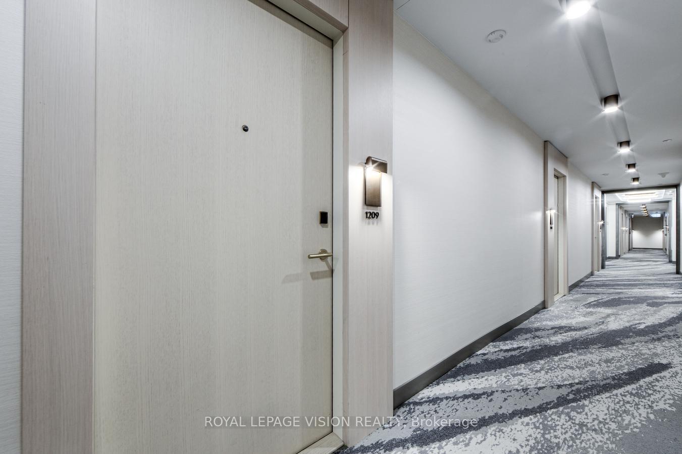 Photo 7 of Unit 1209, 480 Front St Street, Toronto, Waterfront Communities — HOMEH