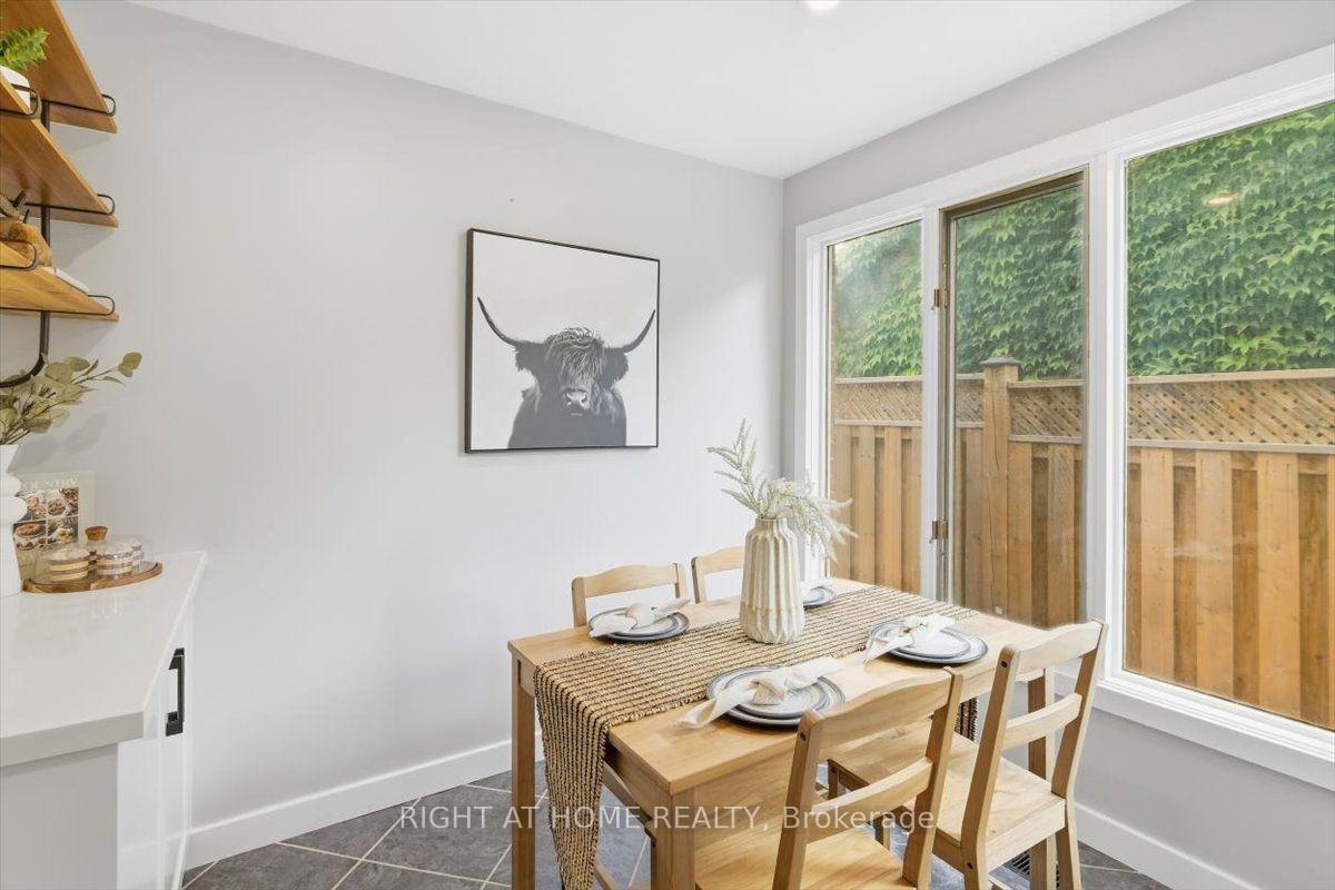 Photo 7 of 31 Prout Drive, Clarington, Bowmanville — HOMEH