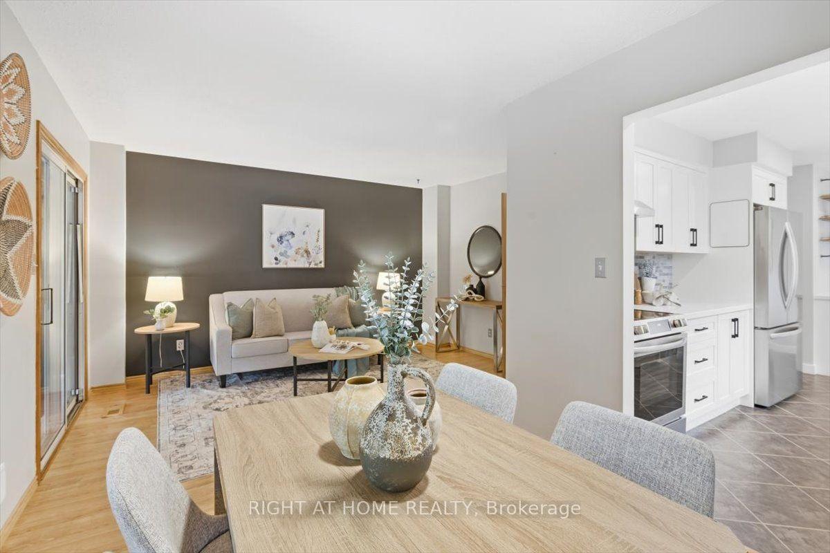 Photo 16 of 31 Prout Drive, Clarington, Bowmanville — HOMEH