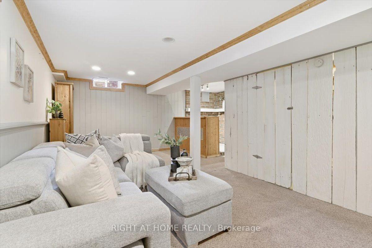 Photo 24 of 31 Prout Drive, Clarington, Bowmanville — HOMEH