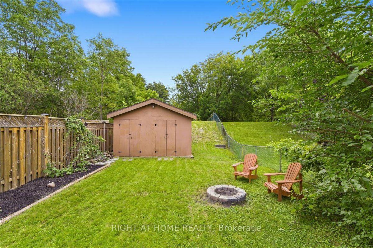 Photo 32 of 31 Prout Drive, Clarington, Bowmanville — HOMEH