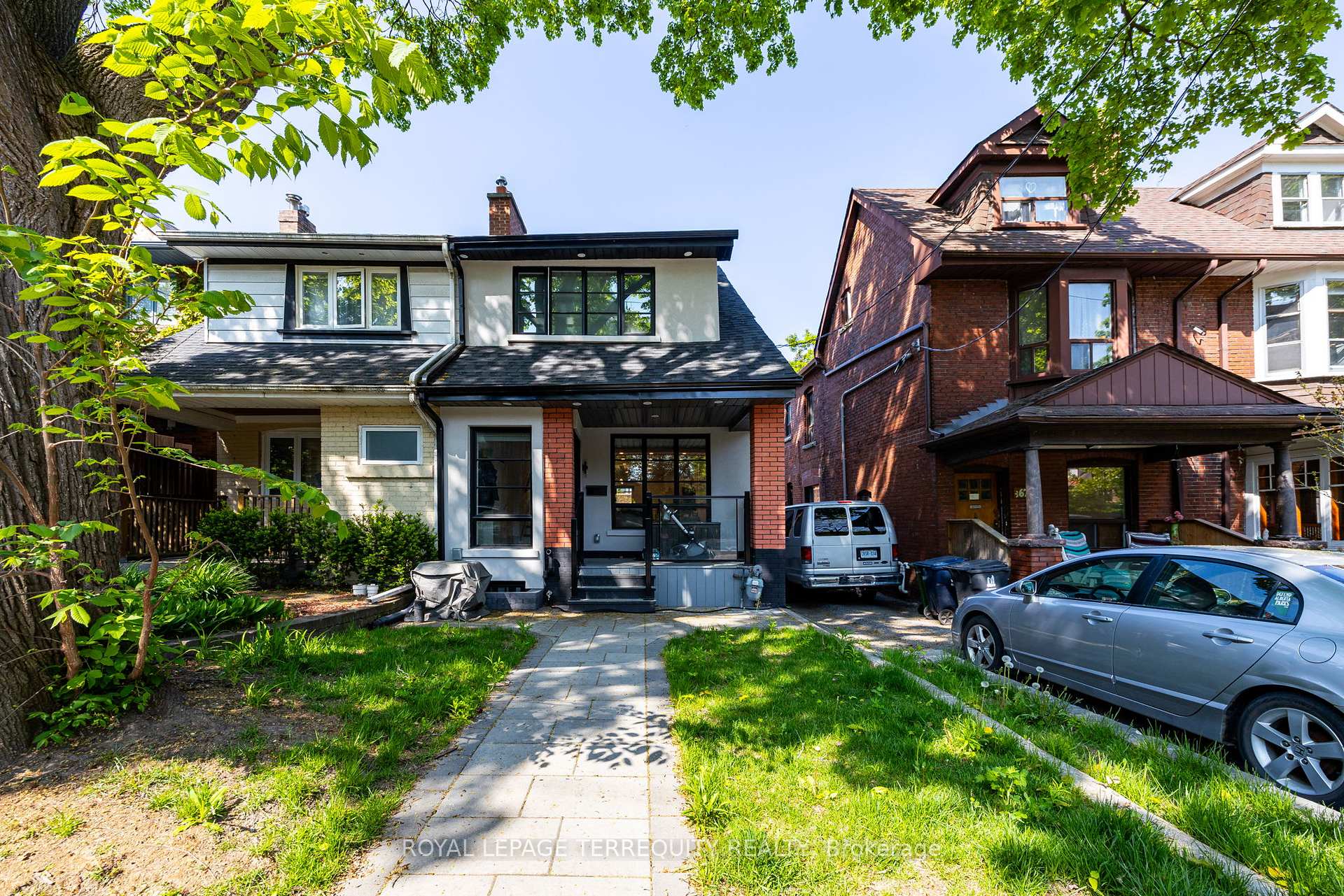 Photo 1 of Unit Bsmt, 668 Indian Road, Toronto, High Park North — HOMEH