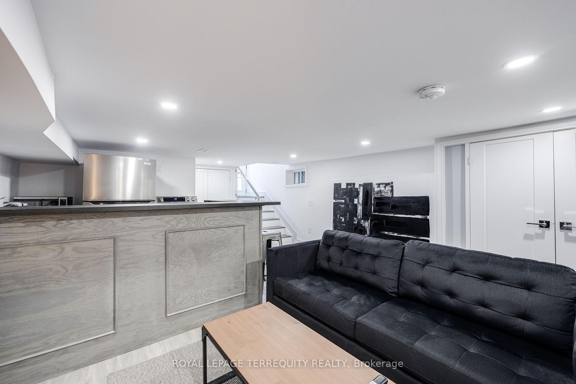 Photo 12 of Unit Bsmt, 668 Indian Road, Toronto, High Park North — HOMEH