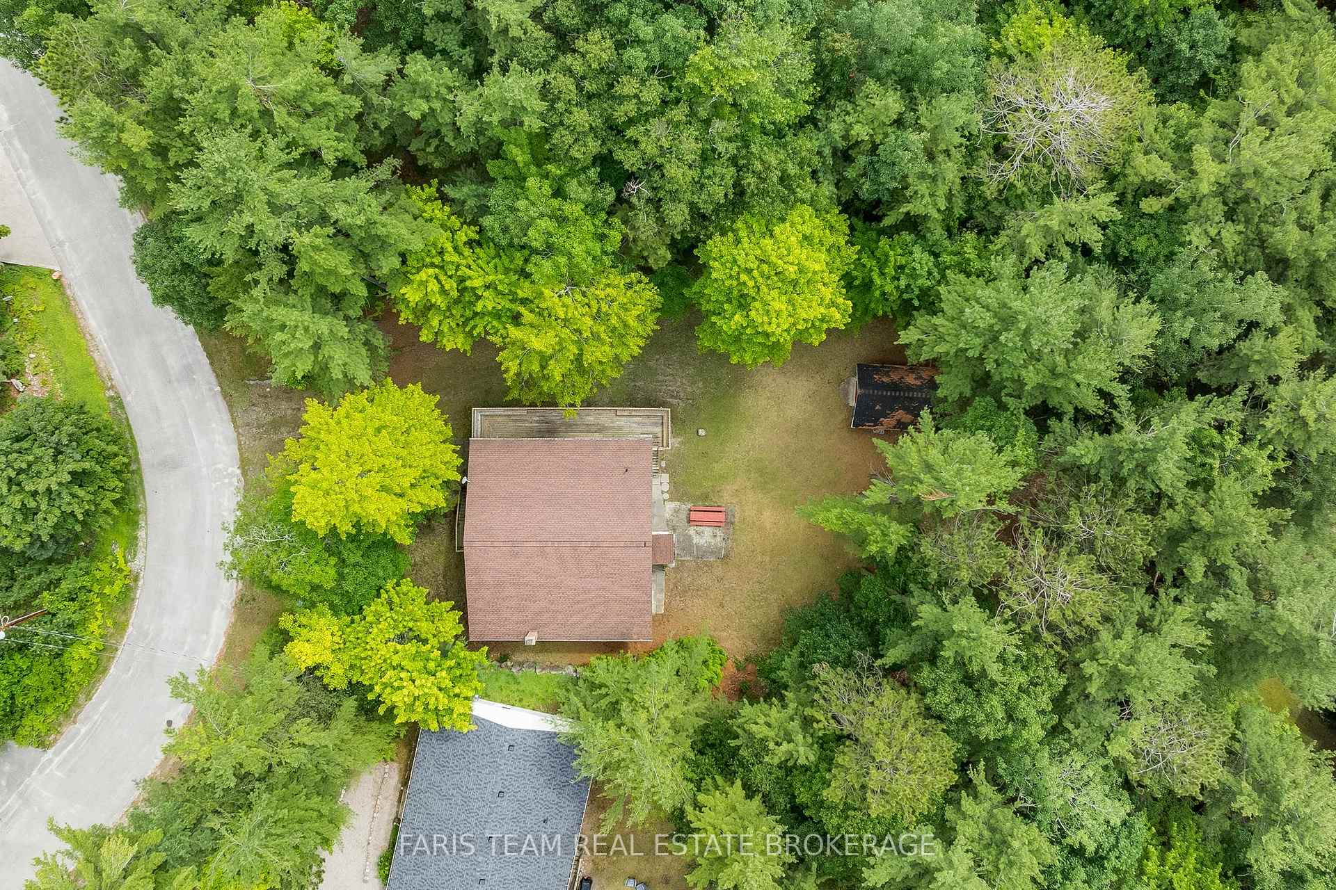 Photo 22 of 39 Rosemary Road, Tiny, Rural Tiny — HOMEH