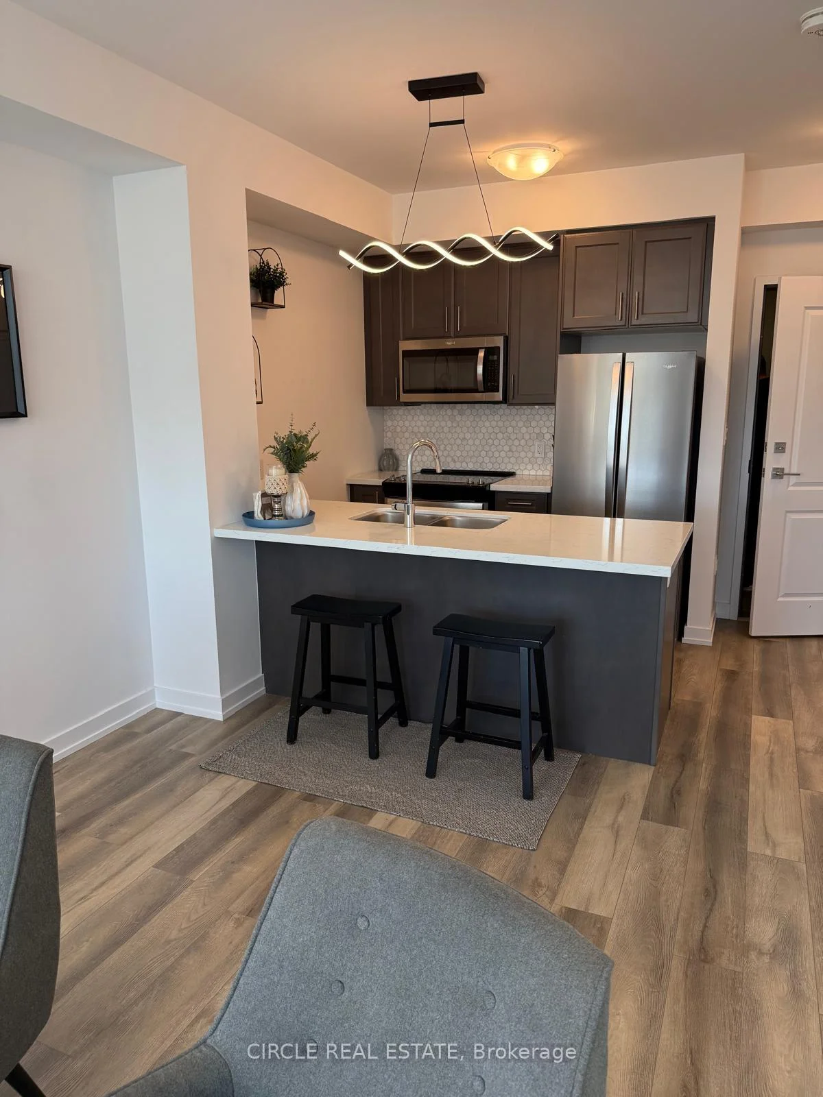 Photo 11 of Unit 432, 10 Mallard Trail, Hamilton, Waterdown — HOMEH