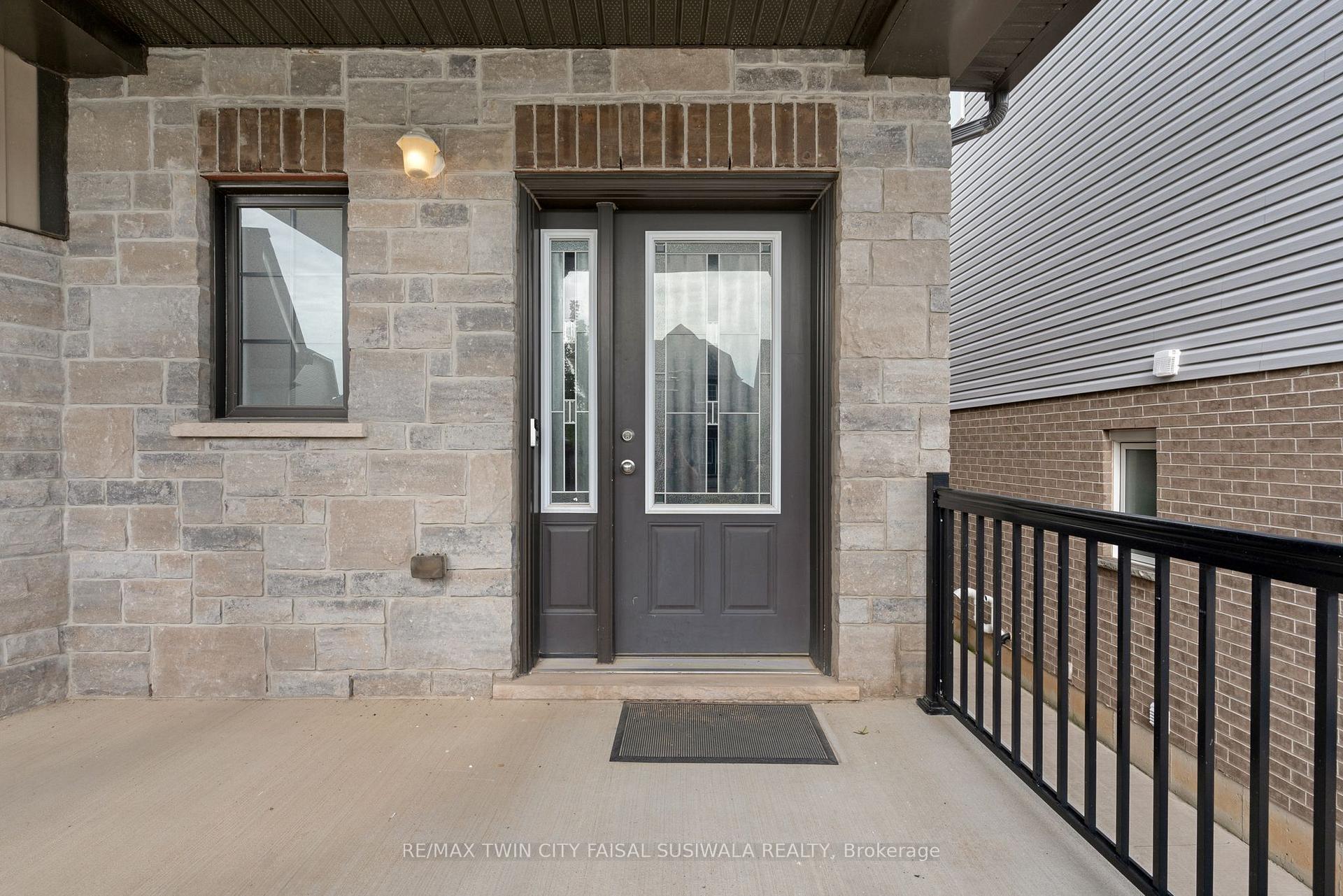 Photo 2 of 278 Thomas Slee Drive, Kitchener, Doon South — HOMEH