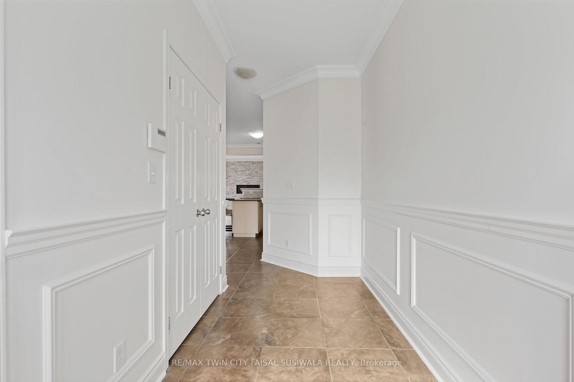 Photo 6 of 278 Thomas Slee Drive, Kitchener, Doon South — HOMEH