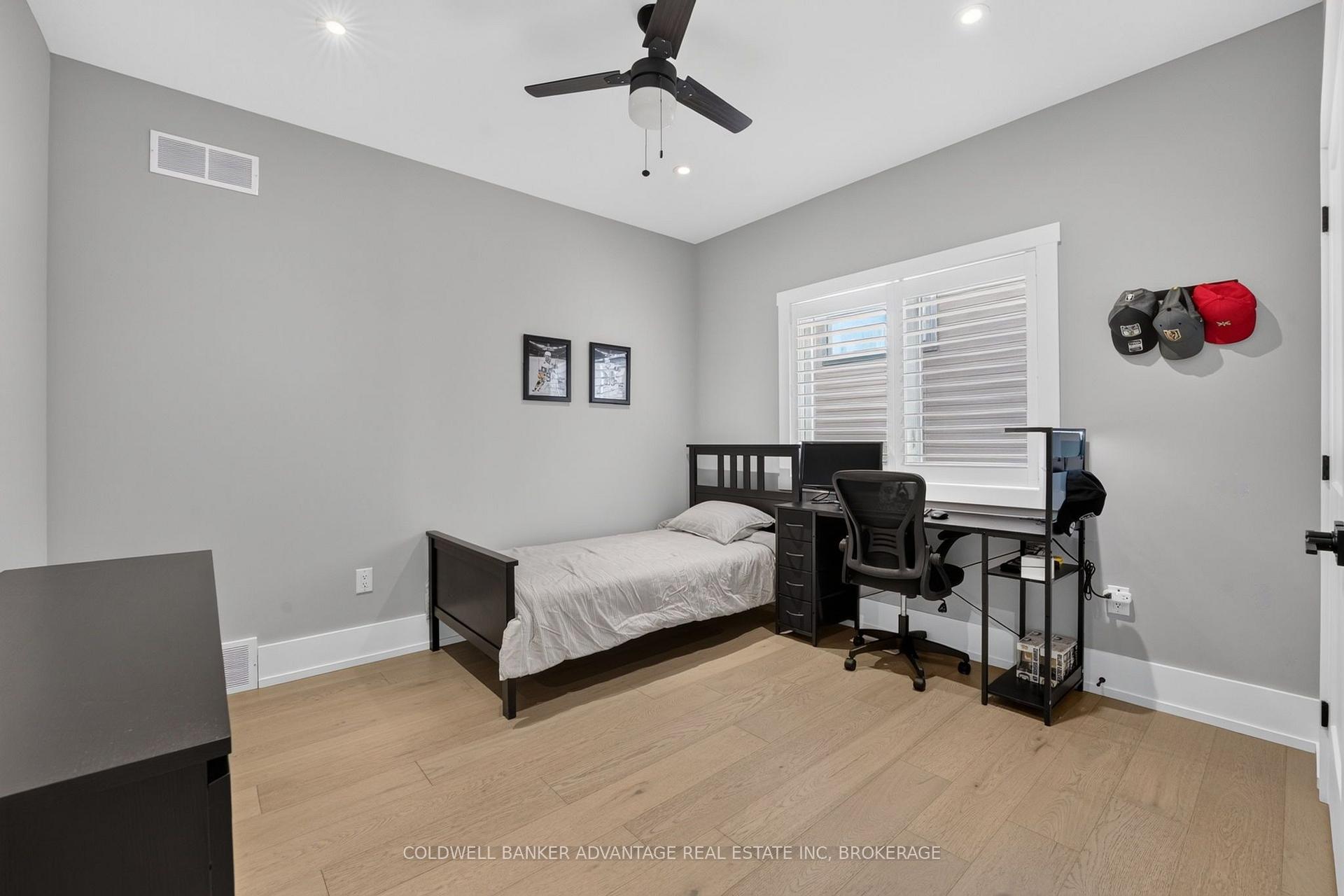 Photo 46 of 162 Viger Drive, Welland, Lincoln/Crowland — HOMEH