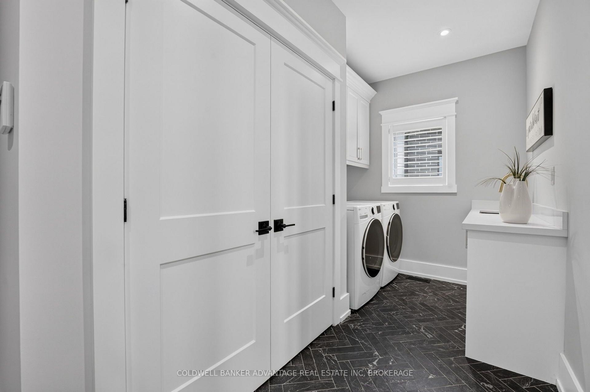 Photo 65 of 162 Viger Drive, Welland, Lincoln/Crowland — HOMEH