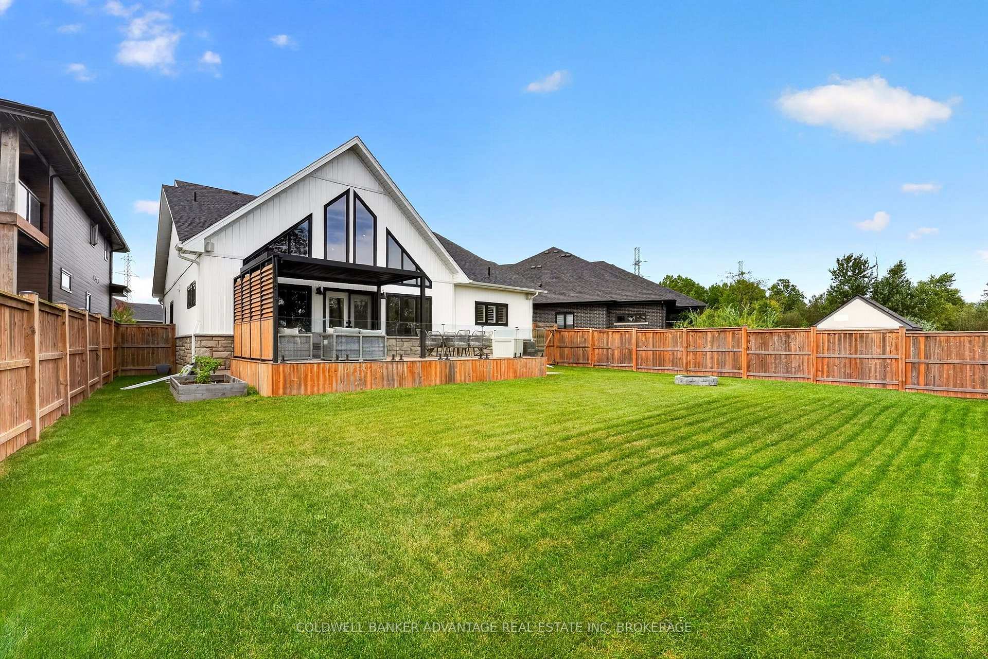 Photo 96 of 162 Viger Drive, Welland, Lincoln/Crowland — HOMEH