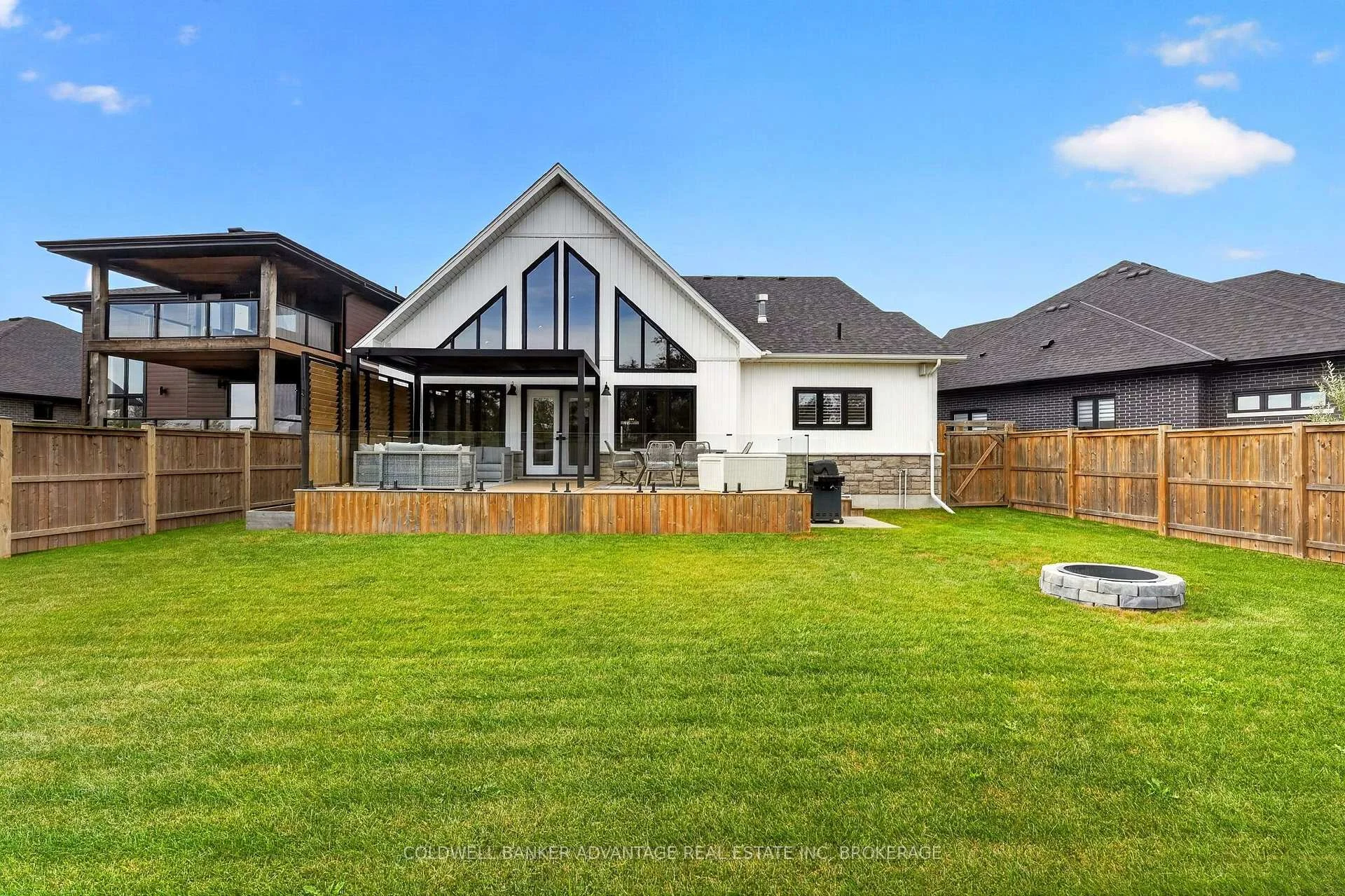 Photo 9 of 162 Viger Drive, Welland, Lincoln/Crowland — HOMEH