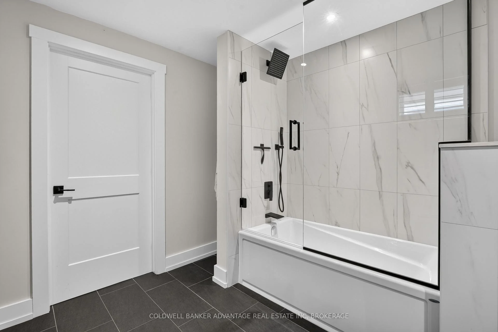 Photo 20 of 162 Viger Drive, Welland, Lincoln/Crowland — HOMEH