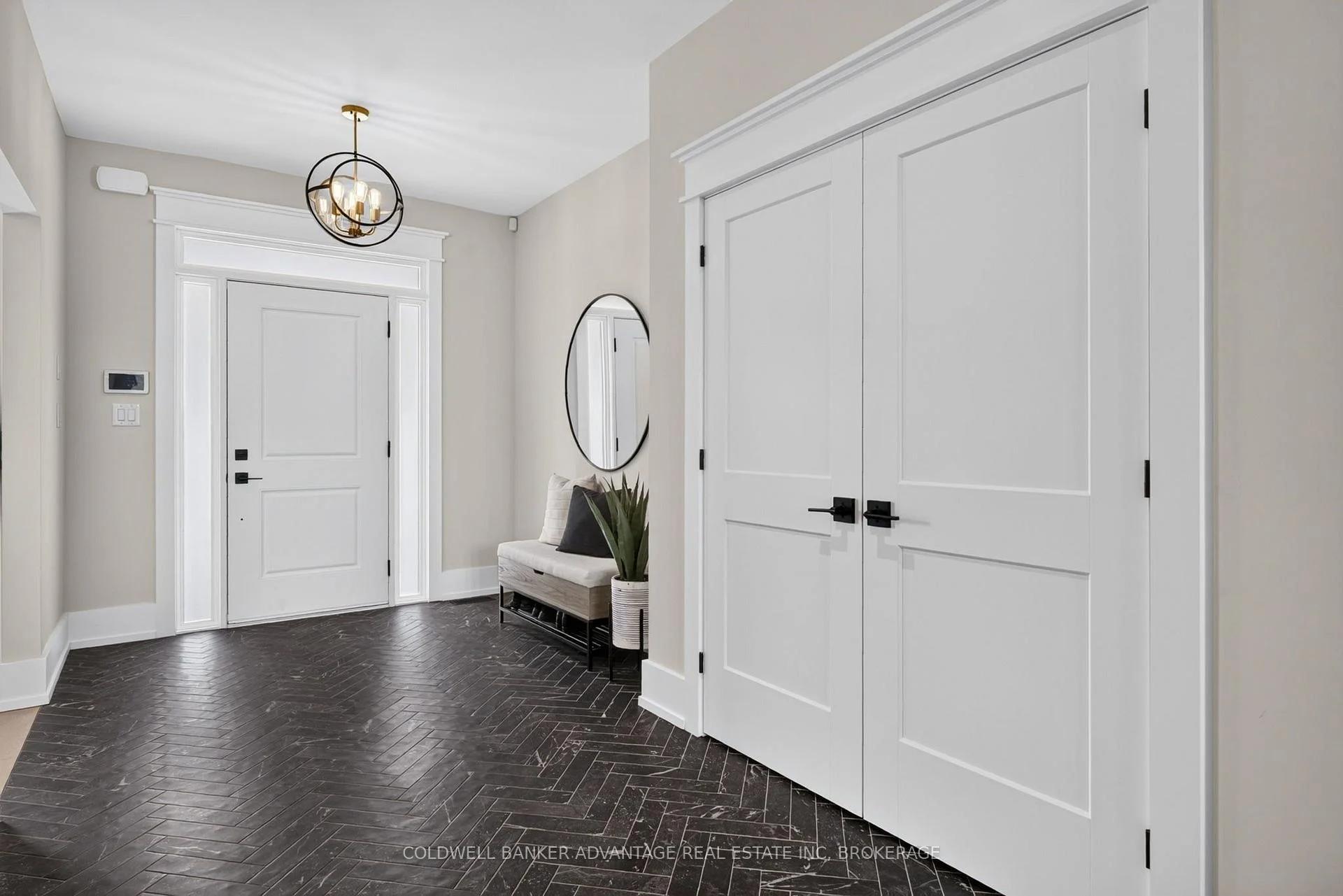 Photo 52 of 162 Viger Drive, Welland, Lincoln/Crowland — HOMEH