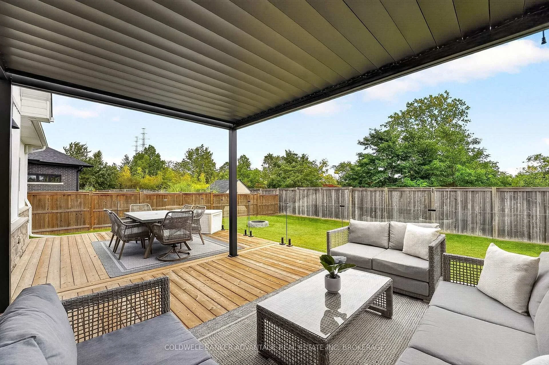 Photo 86 of 162 Viger Drive, Welland, Lincoln/Crowland — HOMEH