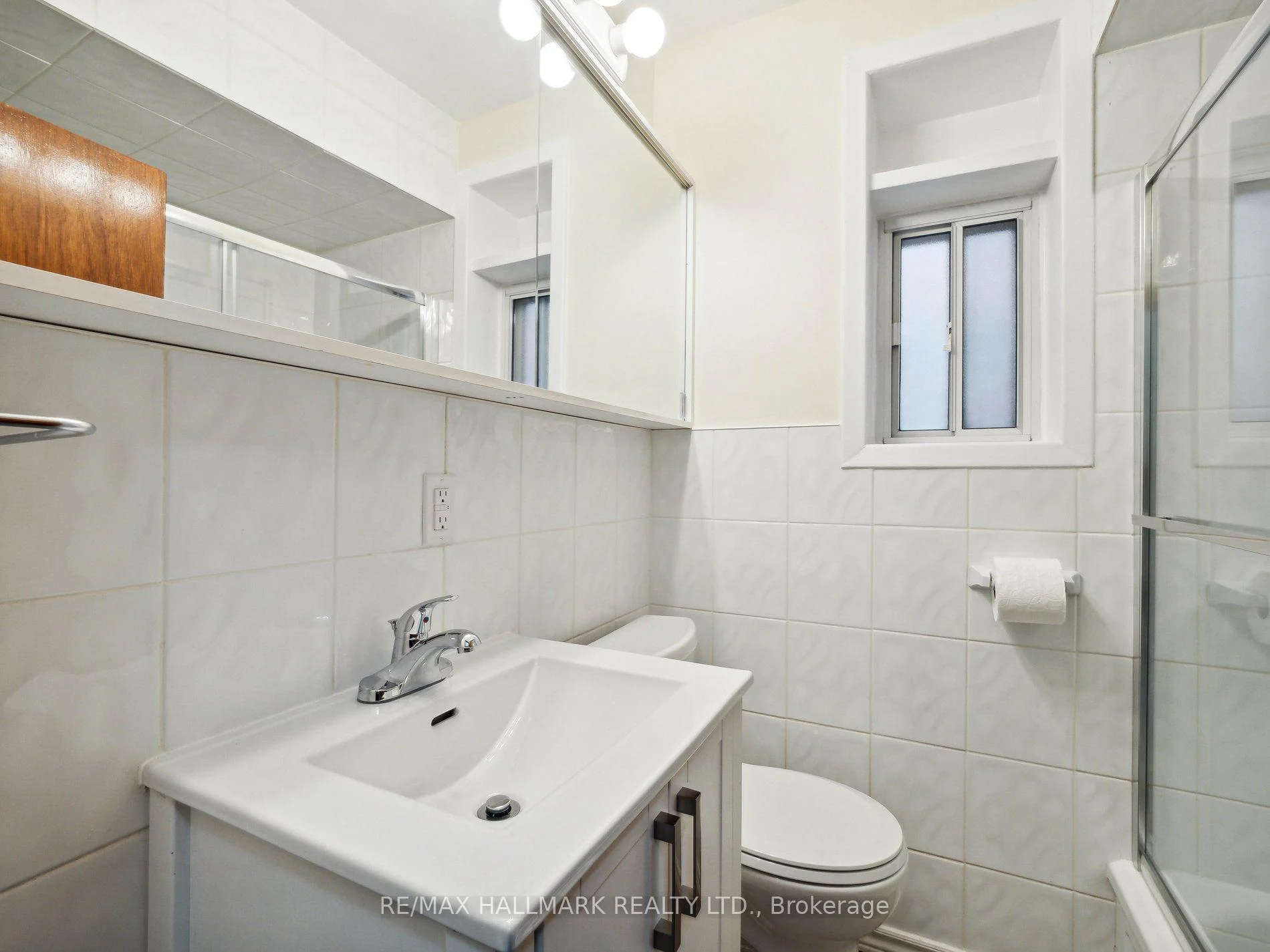Photo 27 of 1132 Glengrove Avenue, North York, Yorkdale-Glen Park — HOMEH