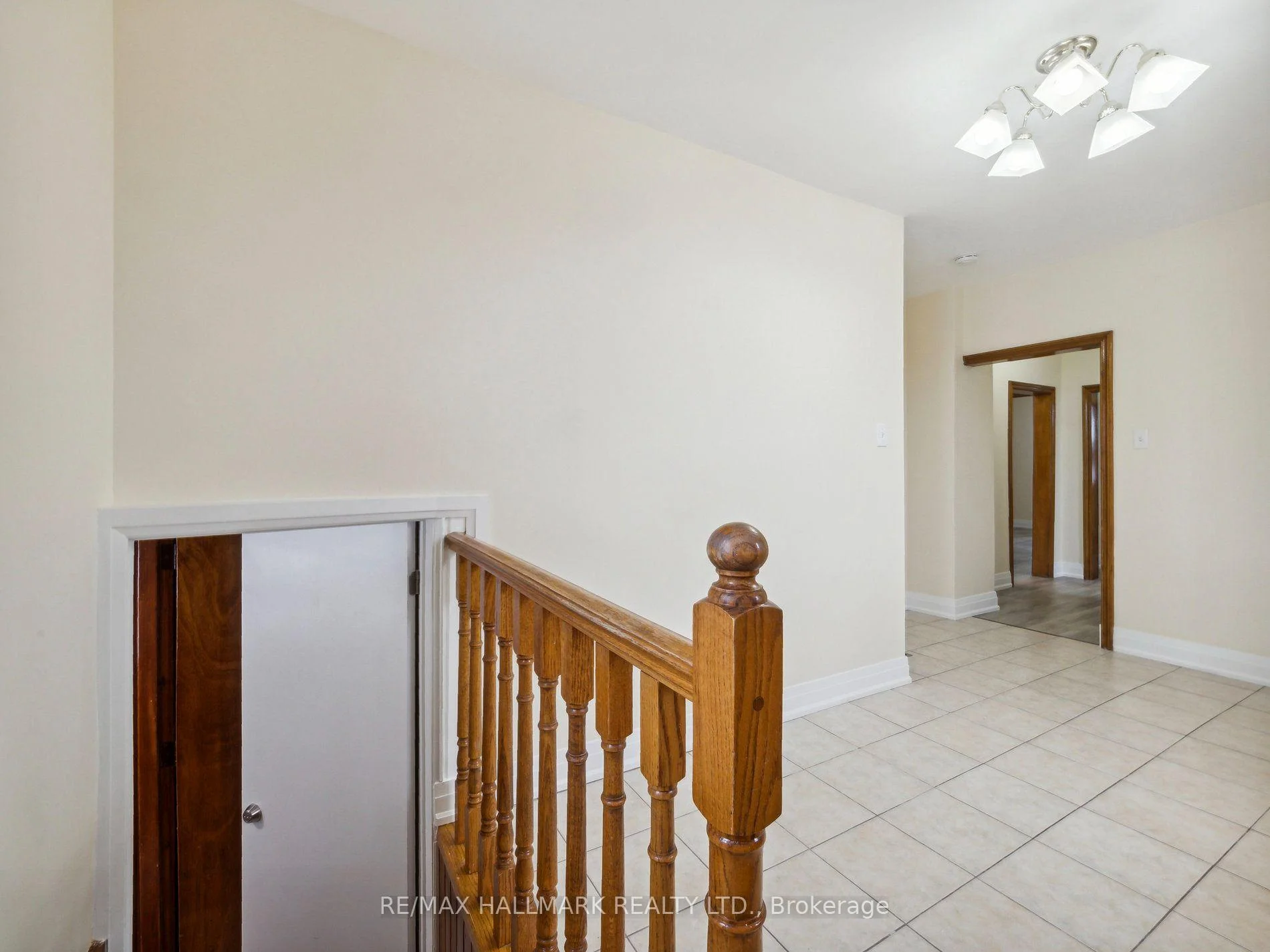 Photo 39 of 1132 Glengrove Avenue, North York, Yorkdale-Glen Park — HOMEH