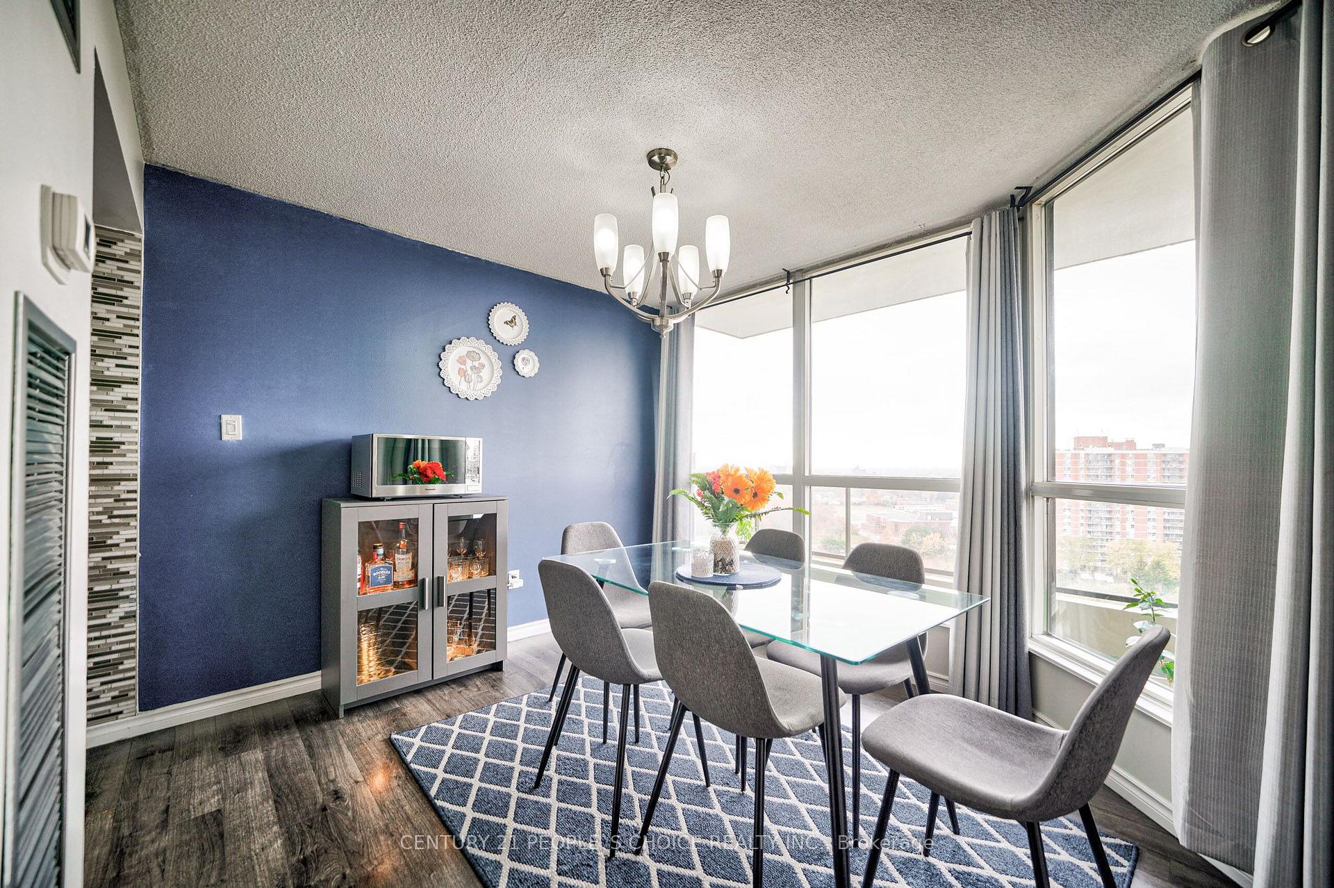 Photo 5 of Unit 1710, 5 Rowntree Road, Etobicoke, Mount Olive-Silverstone-Jamestown — HOMEH