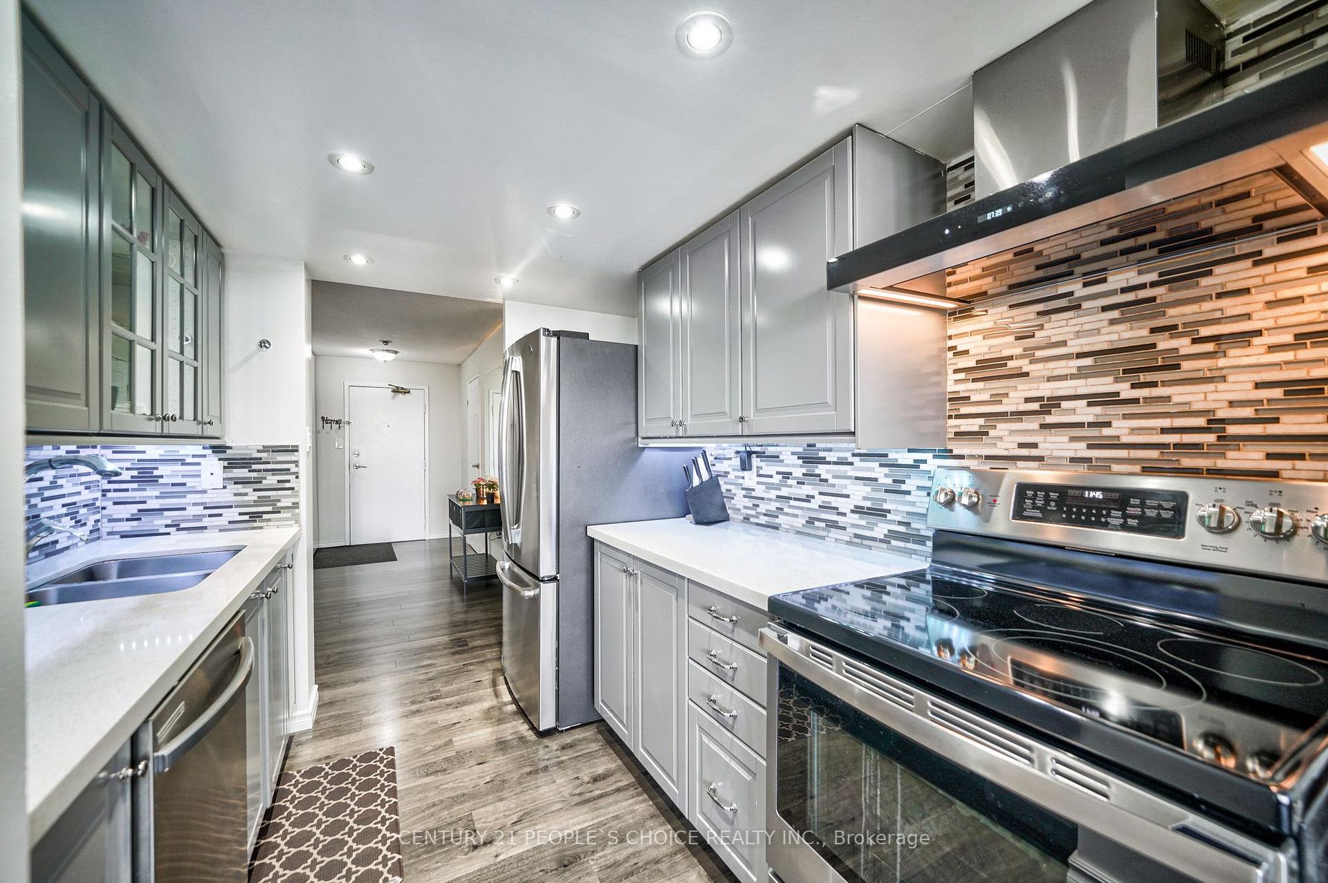 Photo 19 of Unit 1710, 5 Rowntree Road, Etobicoke, Mount Olive-Silverstone-Jamestown — HOMEH