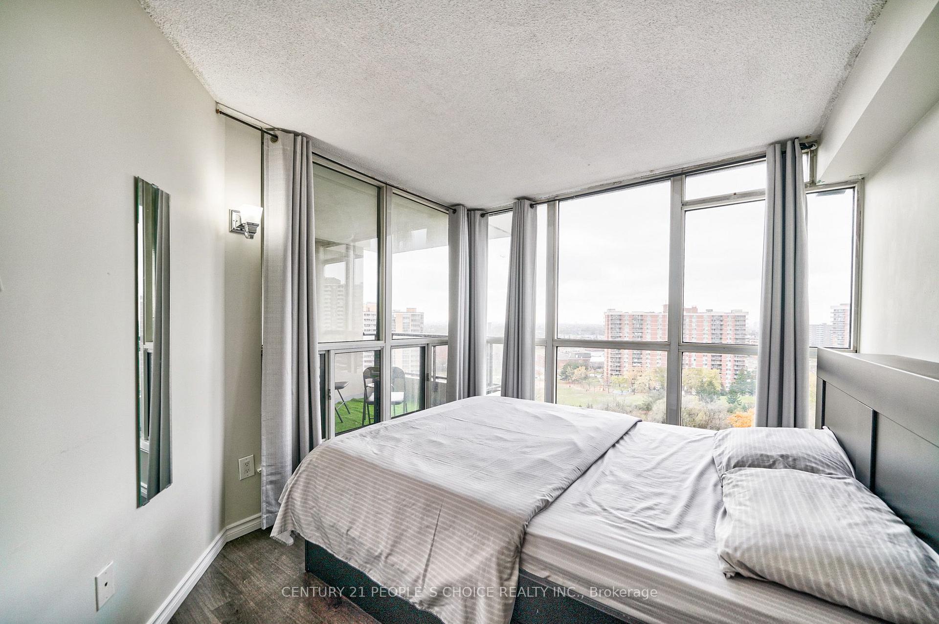 Photo 30 of Unit 1710, 5 Rowntree Road, Etobicoke, Mount Olive-Silverstone-Jamestown — HOMEH