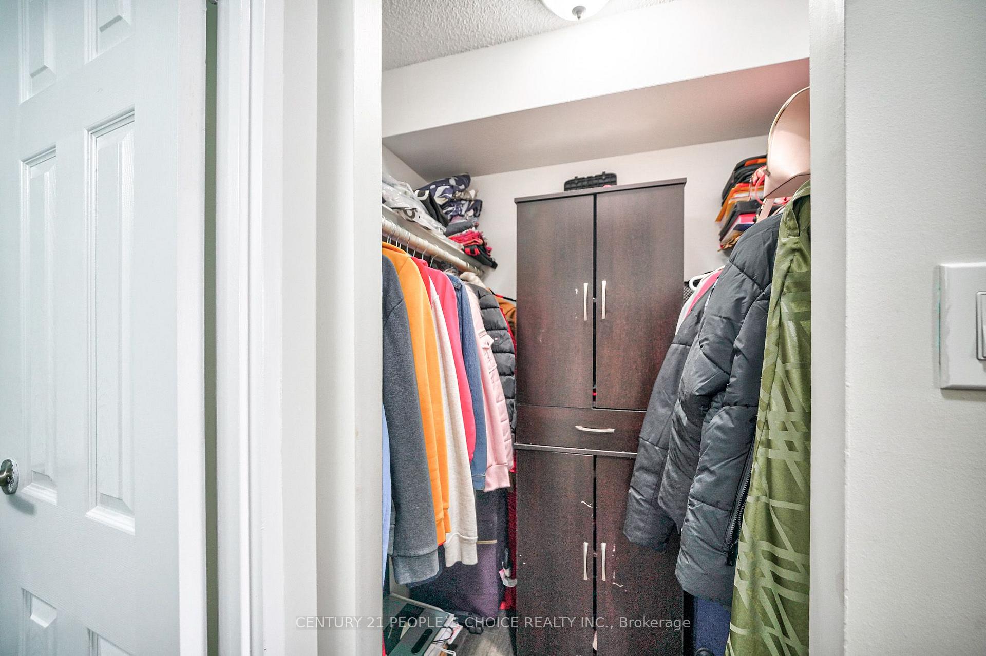Photo 34 of Unit 1710, 5 Rowntree Road, Etobicoke, Mount Olive-Silverstone-Jamestown — HOMEH