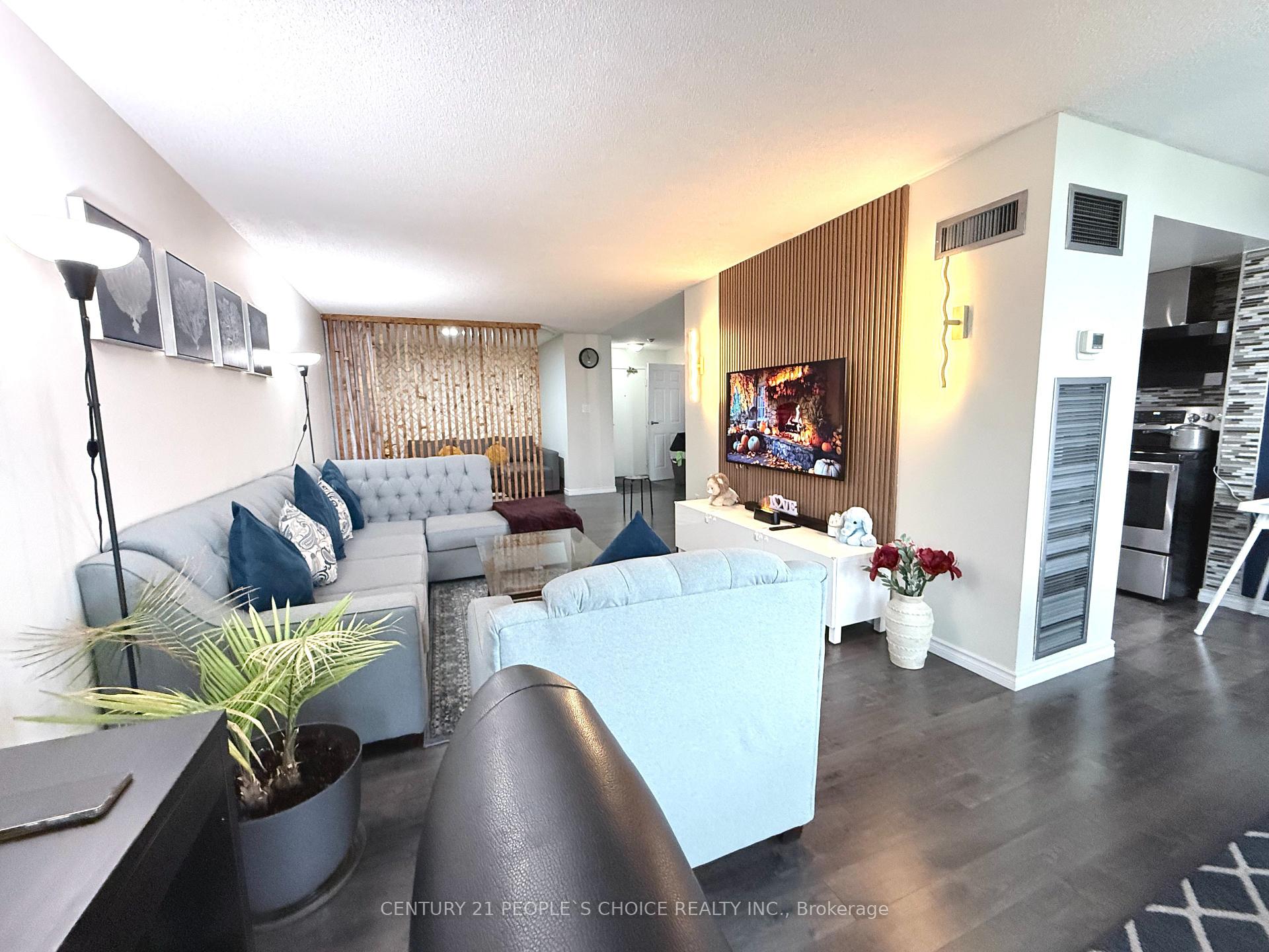 Photo 12 of Unit 1710, 5 Rowntree Road, Etobicoke, Mount Olive-Silverstone-Jamestown — HOMEH