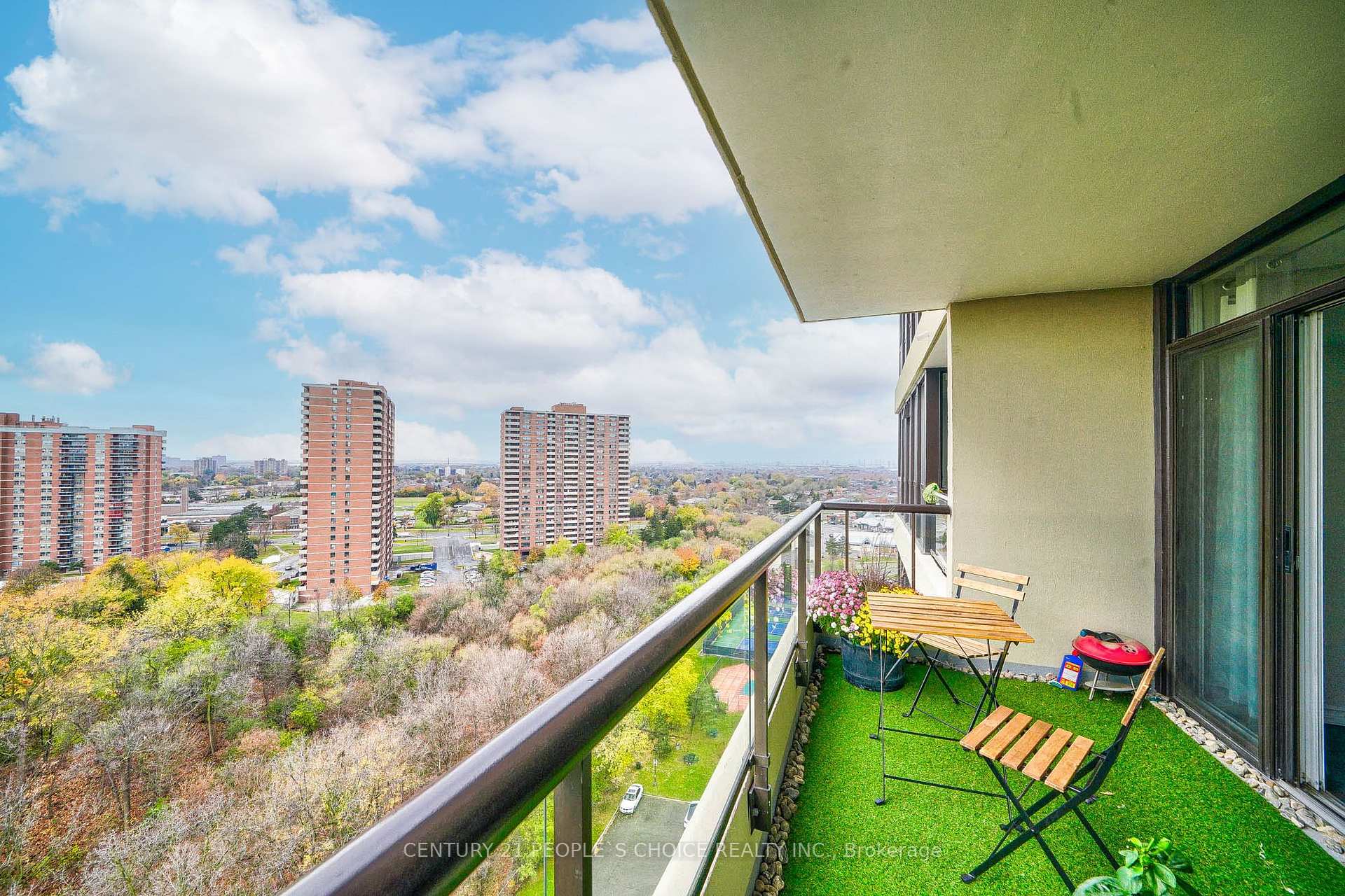 Photo 40 of Unit 1710, 5 Rowntree Road, Etobicoke, Mount Olive-Silverstone-Jamestown — HOMEH