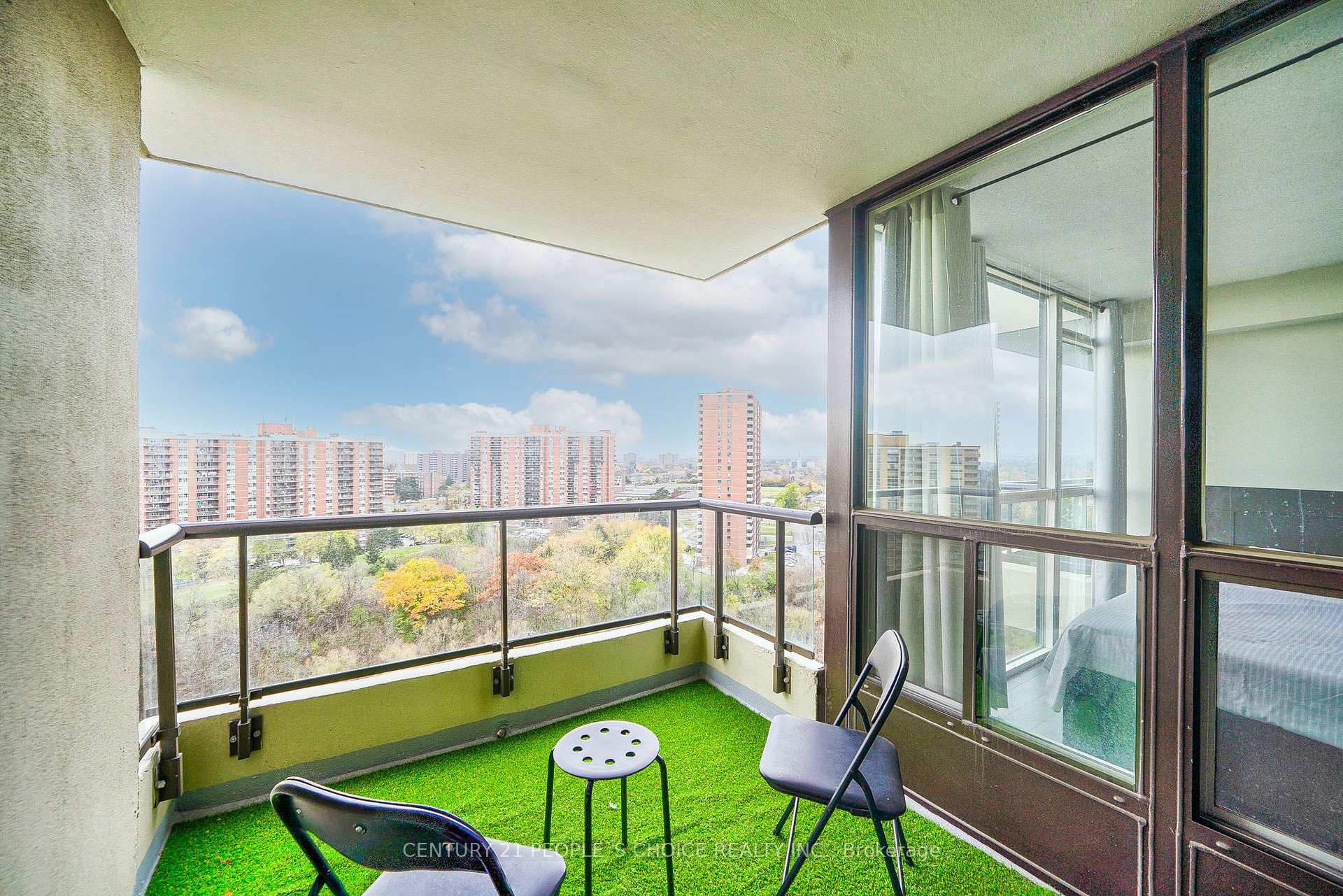 Photo 42 of Unit 1710, 5 Rowntree Road, Etobicoke, Mount Olive-Silverstone-Jamestown — HOMEH