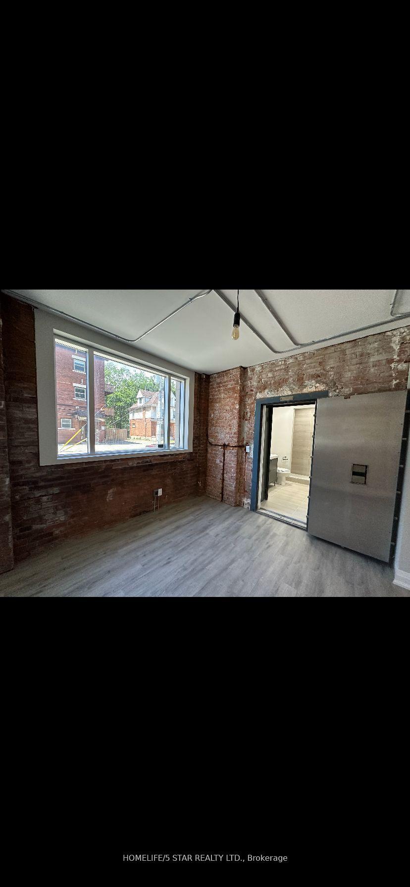 Photo 5 of Unit 105, 837 King Street E, Hamilton, Gibson — HOMEH