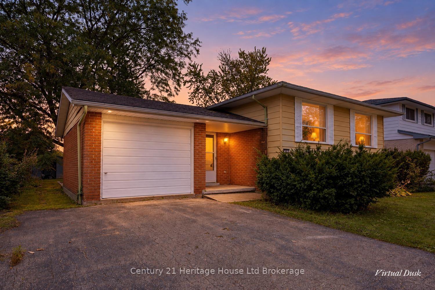 Photo 1 of 111 Briarhill Drive, Stratford — HOMEH