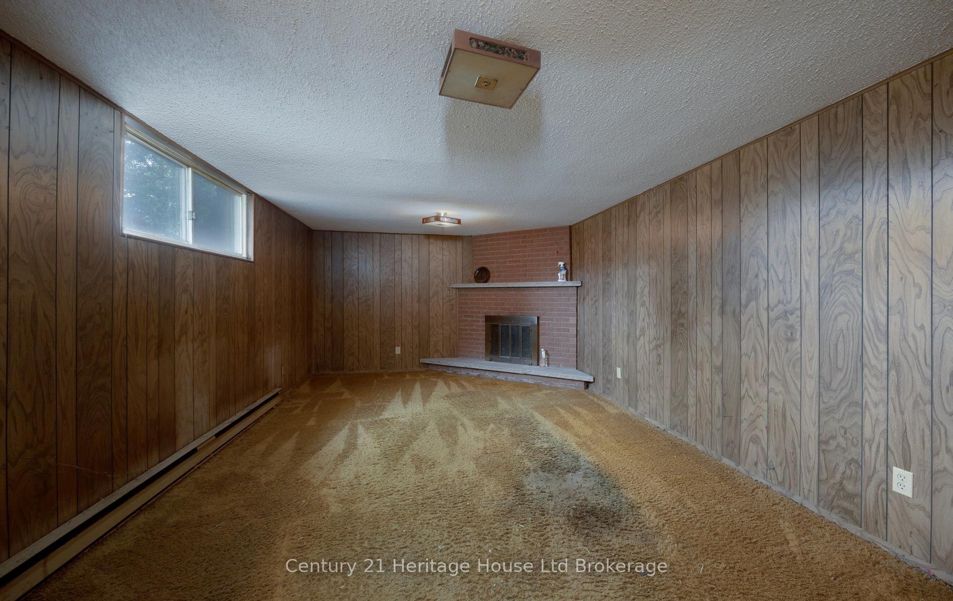Photo 26 of 111 Briarhill Drive, Stratford — HOMEH