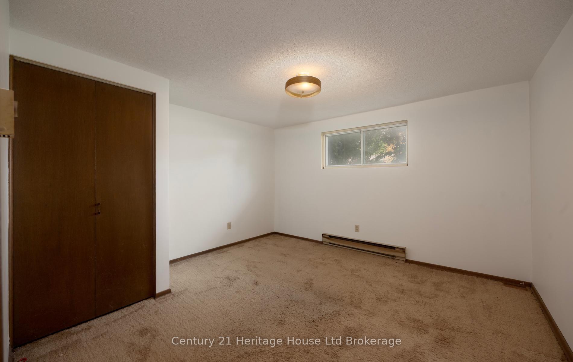 Photo 30 of 111 Briarhill Drive, Stratford — HOMEH