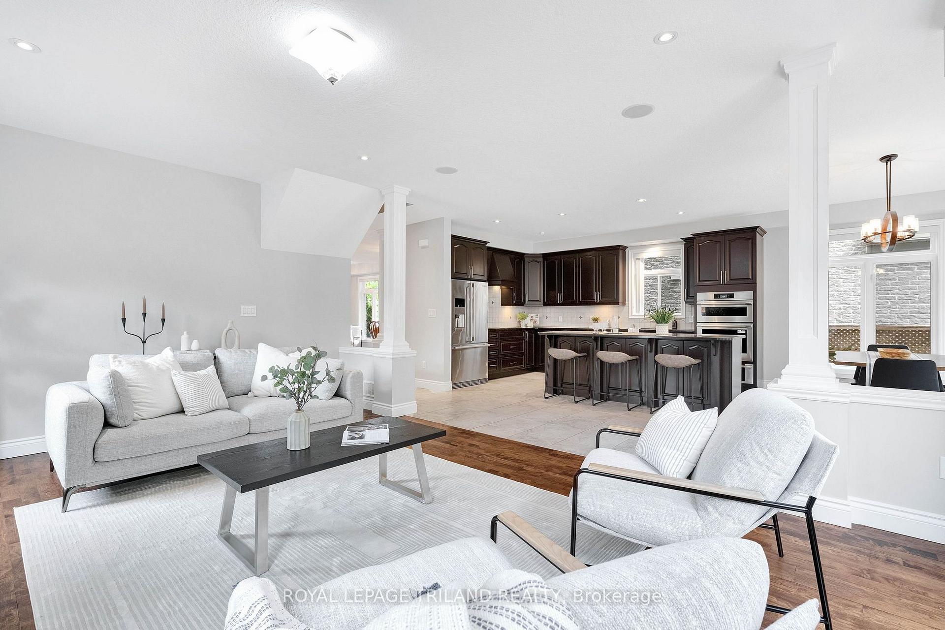 Photo 10 of 1018 Loft Court, London, North S — HOMEH