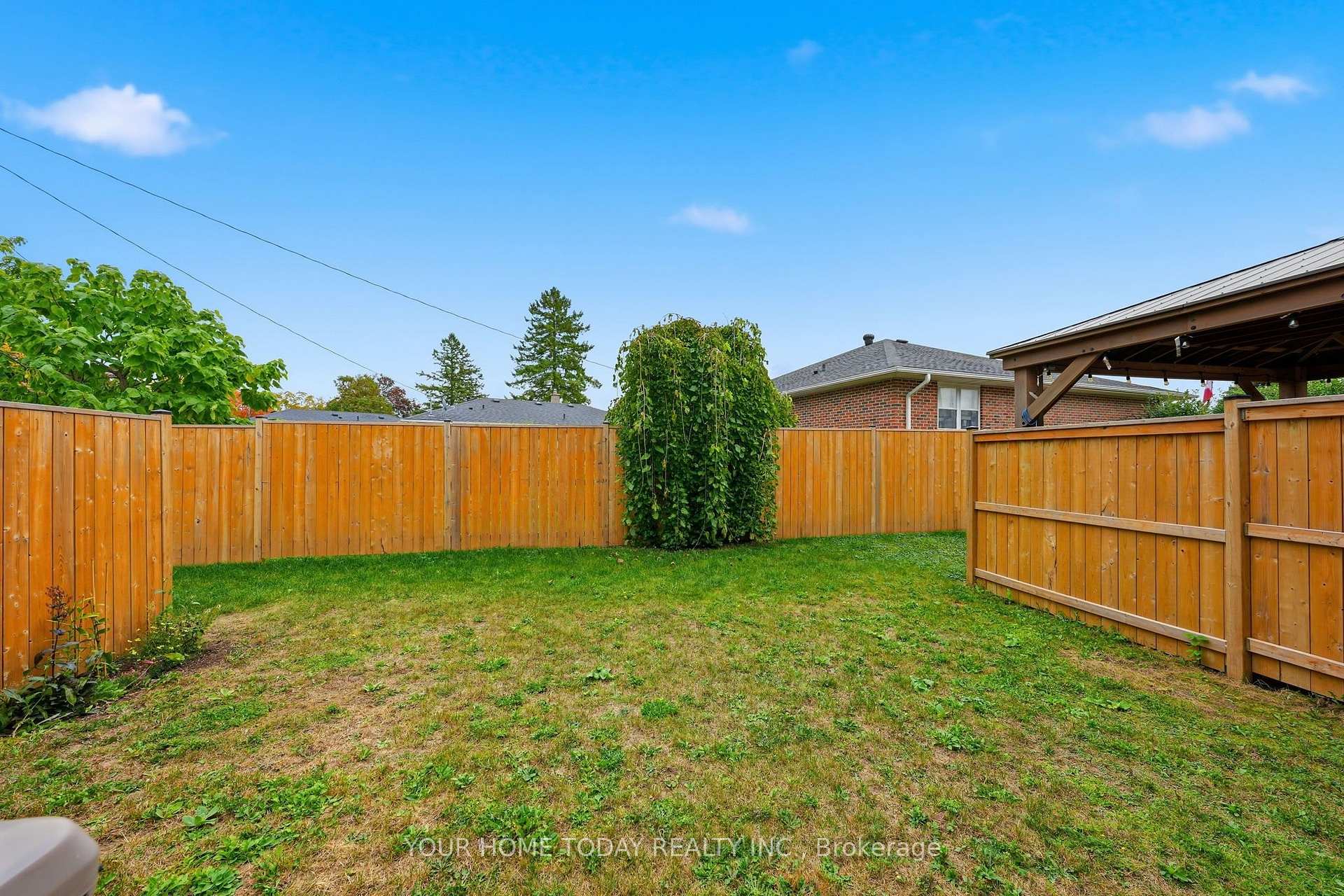 Photo 32 of 25 Braida Lane, Halton Hills, Acton — HOMEH