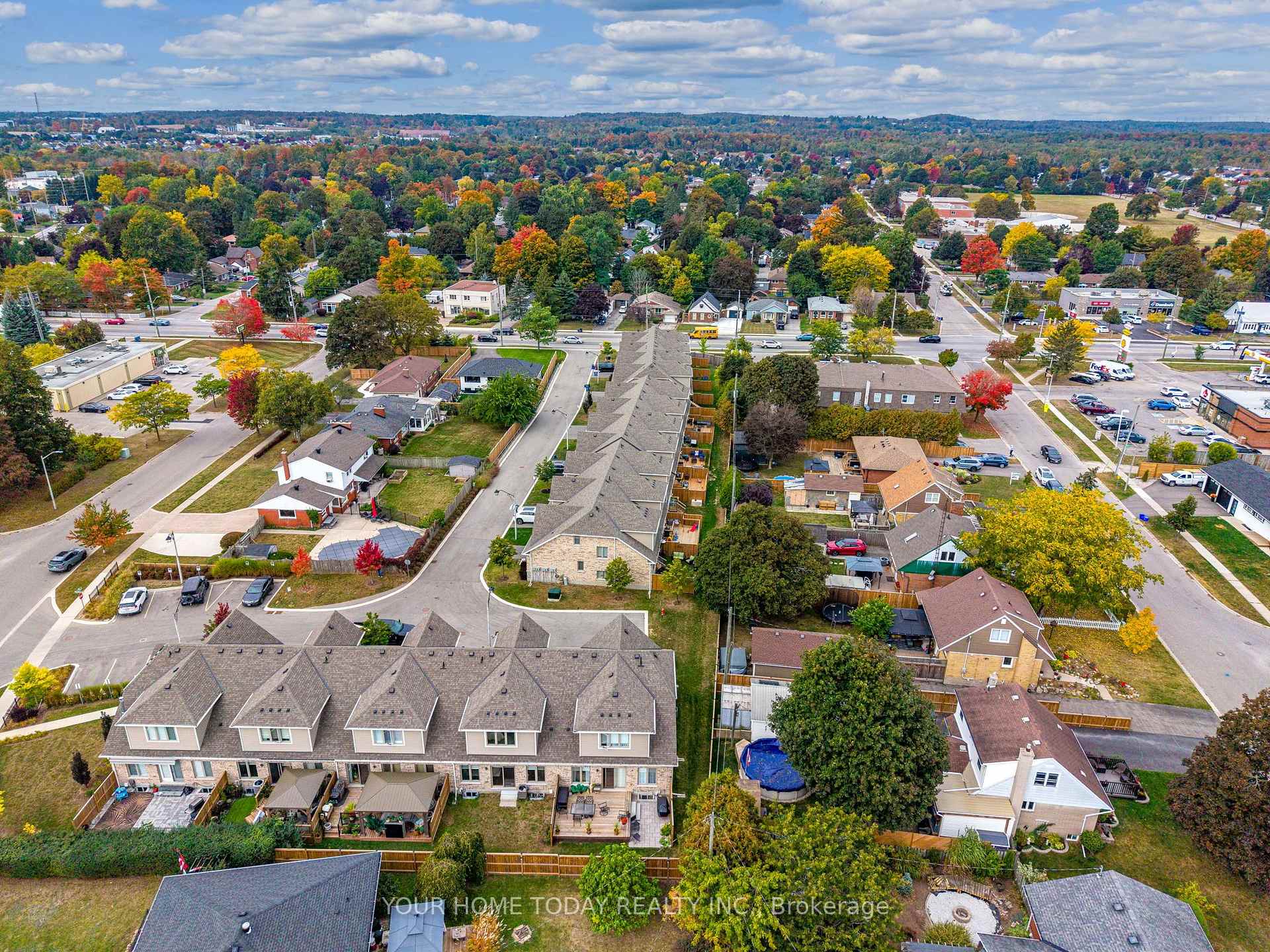 Photo 35 of 25 Braida Lane, Halton Hills, Acton — HOMEH
