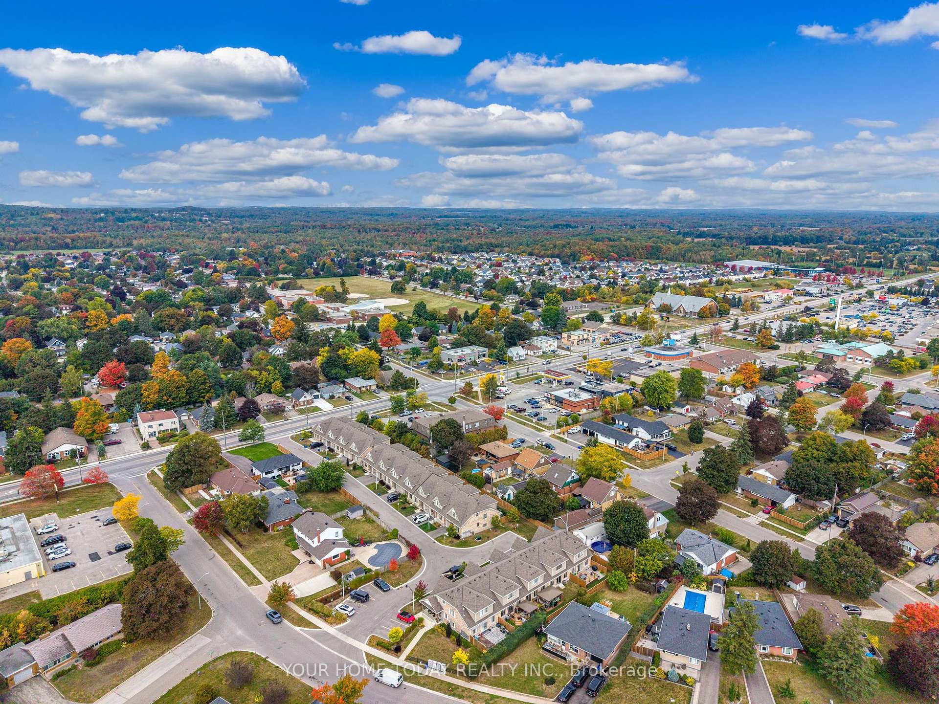 Photo 40 of 25 Braida Lane, Halton Hills, Acton — HOMEH