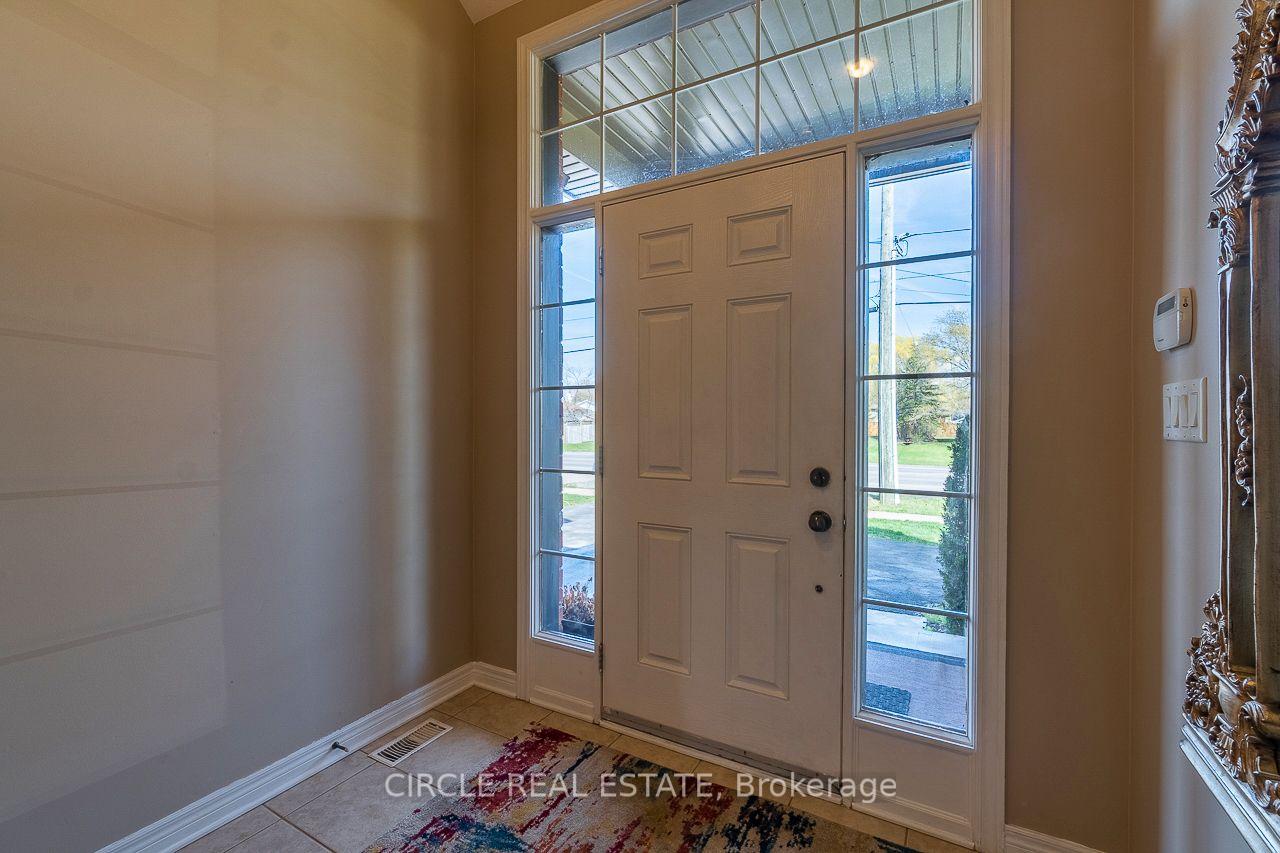Photo 2 of 501 Gorham Road, Fort Erie, Ridgeway — HOMEH